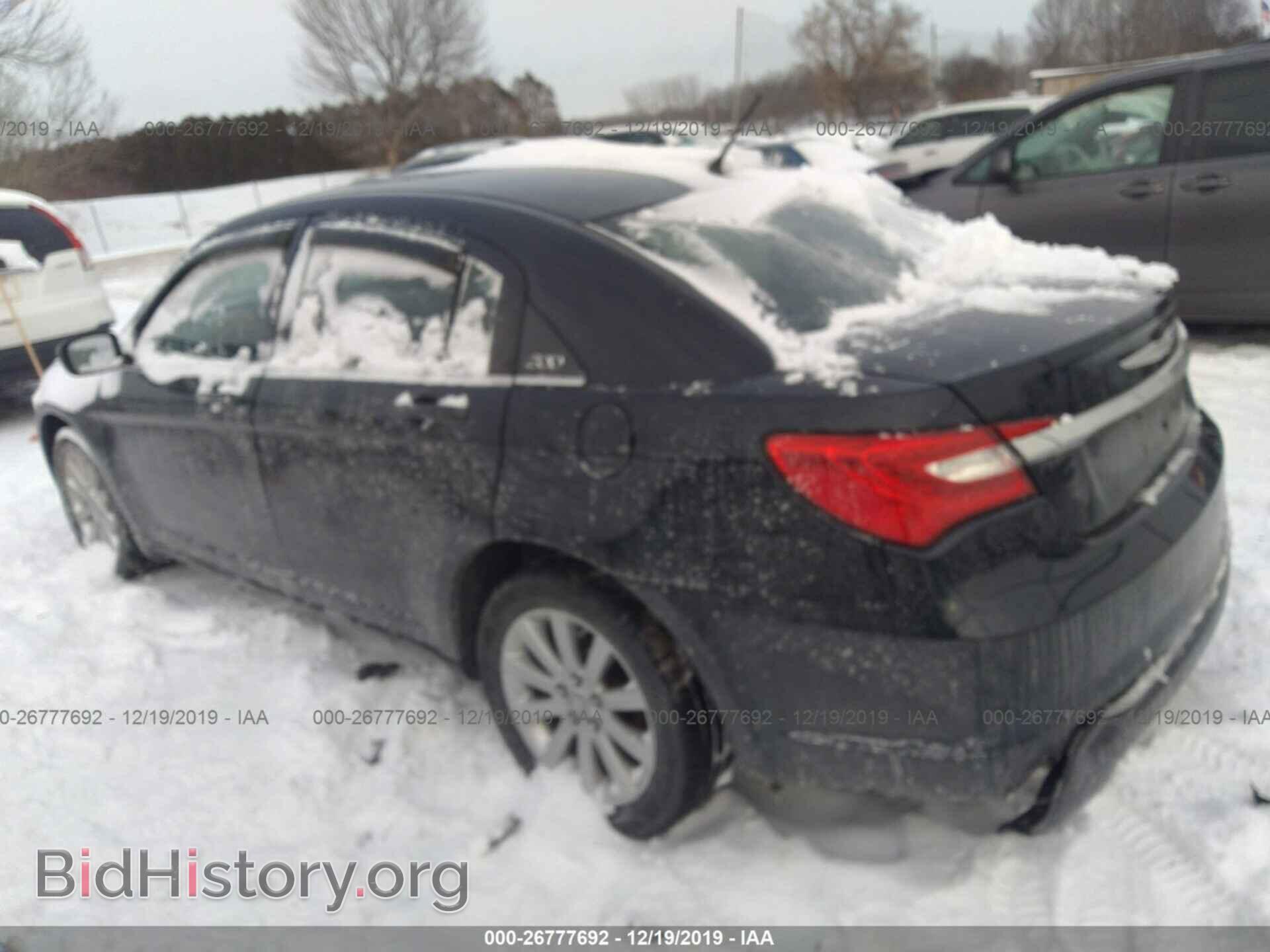 2012 CHRYSLER 200 - VIN: 1C3CCBBG2CN134367 - Фото 3