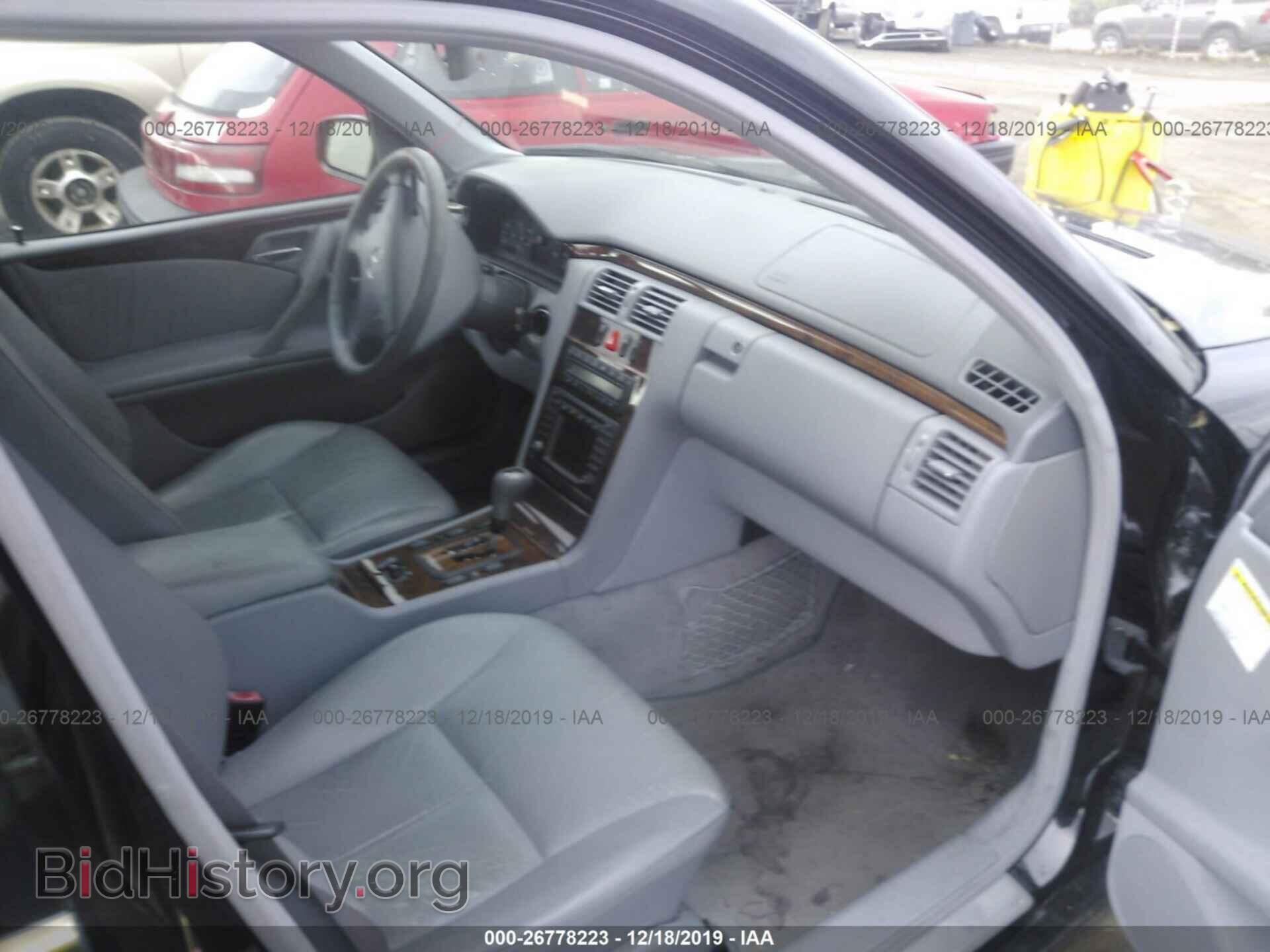 2000 Mercedes-benz E - VIN: WDBJF65J7YB124997 - Фото 5