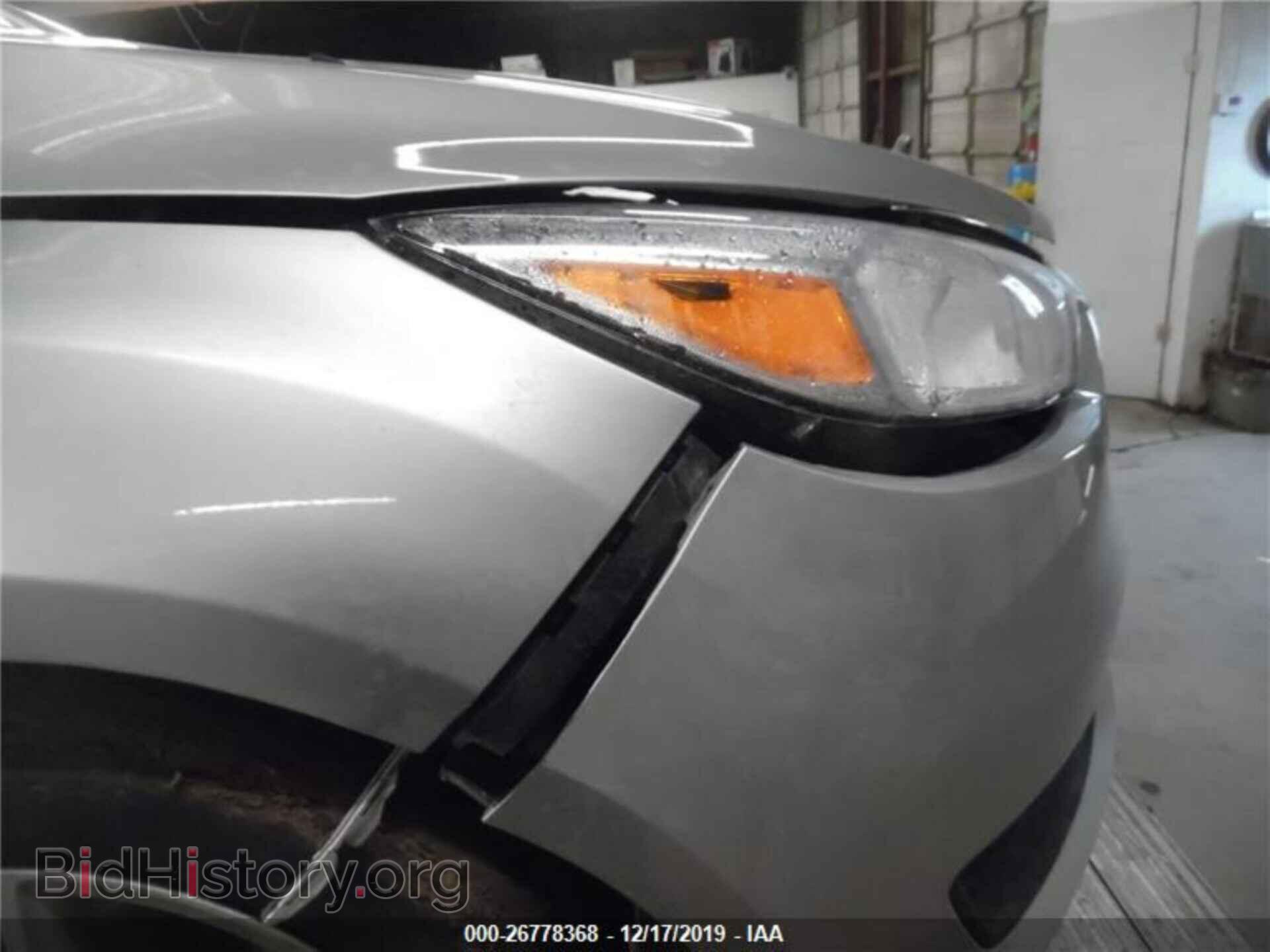 2018 Ford Focus - VIN: 1FADP3F25JL324106 - Фото 9