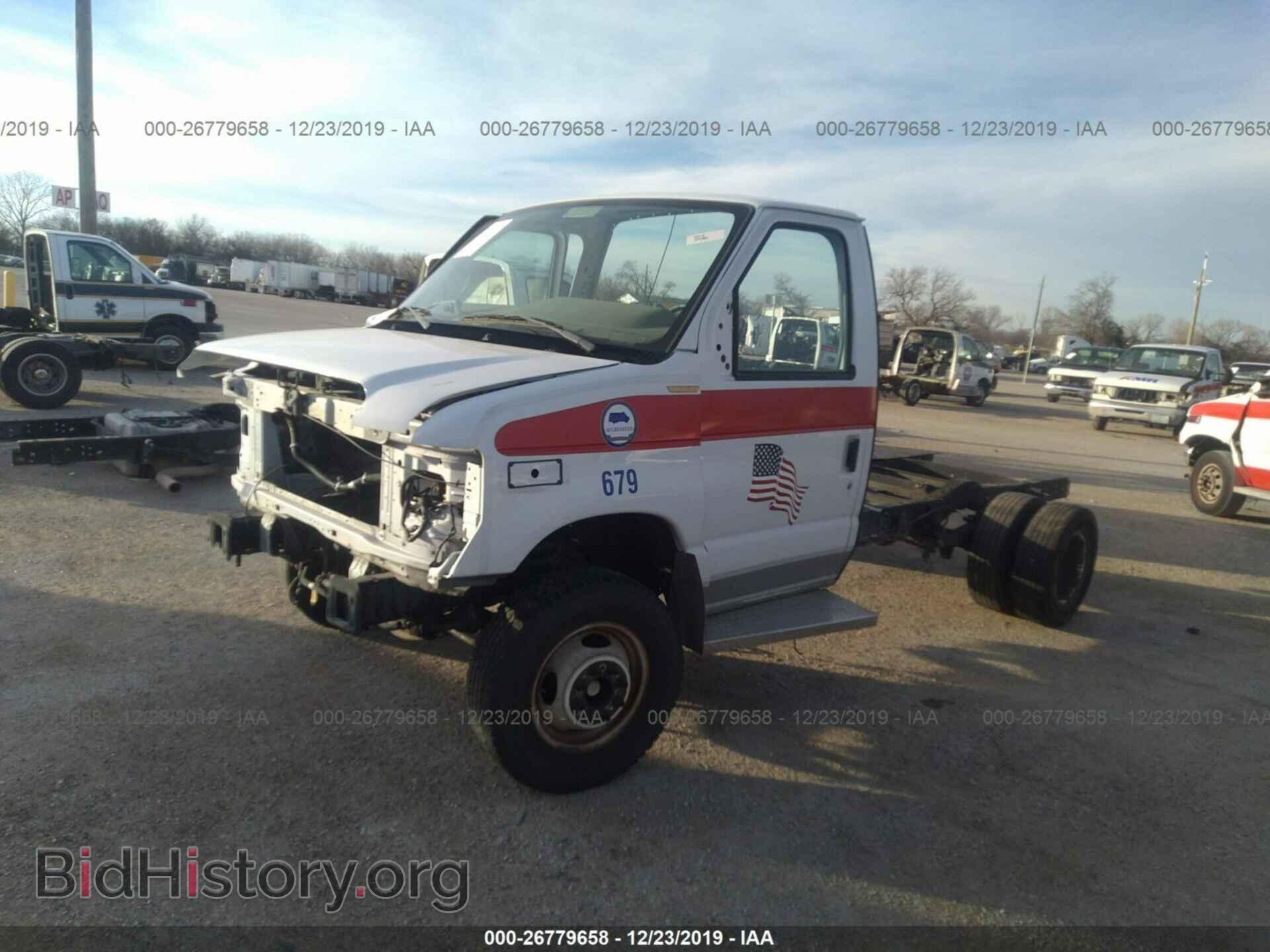 2016 FORD ECONOLINE - VIN: 1FDWE3FS0GDC49497 - Фото 2