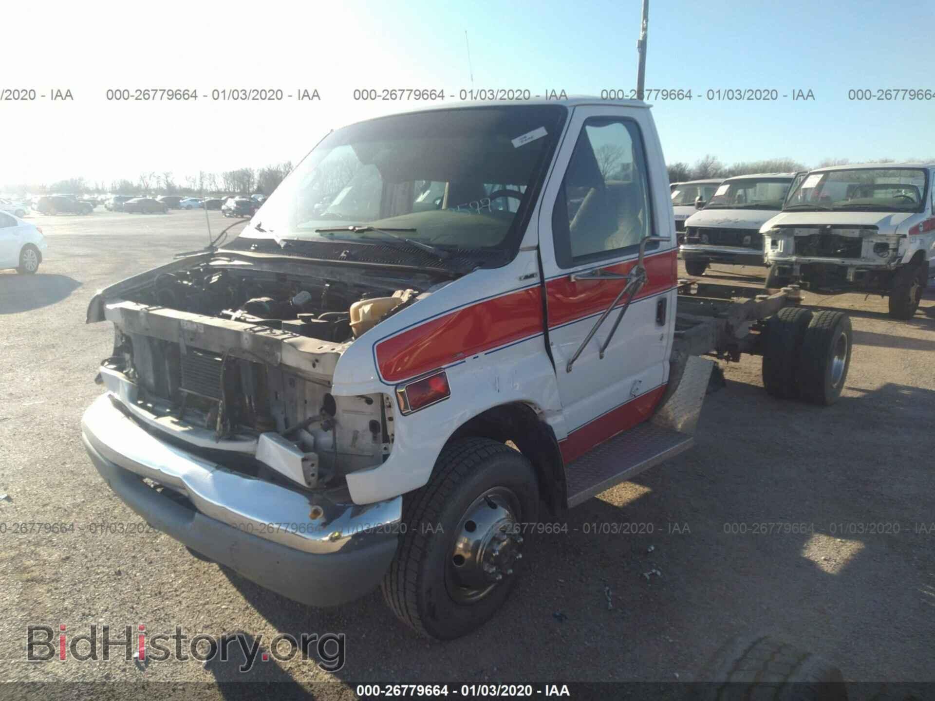 2002 FORD ECONOLINE - VIN: 1FDXE45F62HB52577 - Фото 2