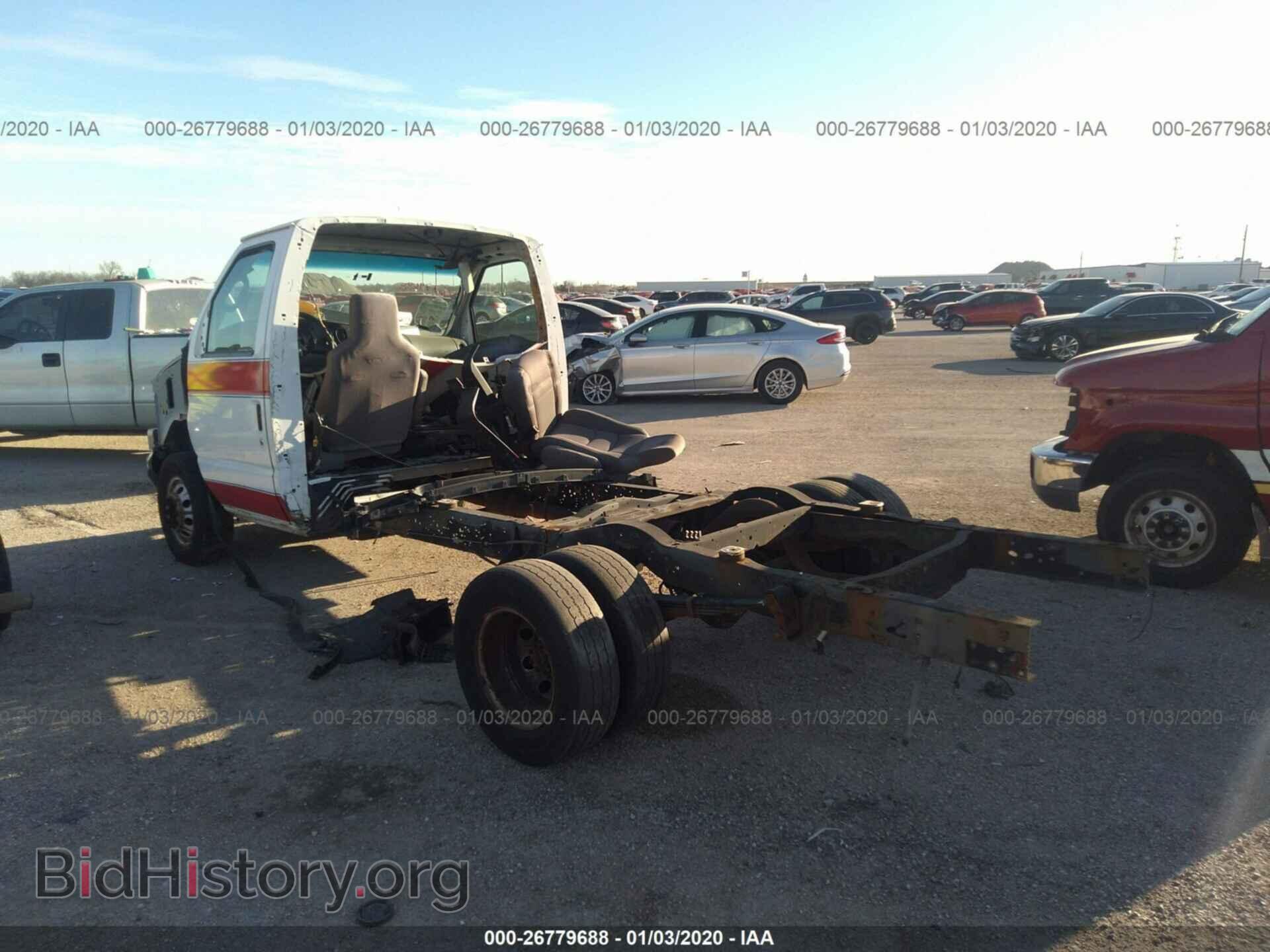 2006 FORD ECONOLINE - VIN: 1FDWE35P96DB32495 - Фото 3