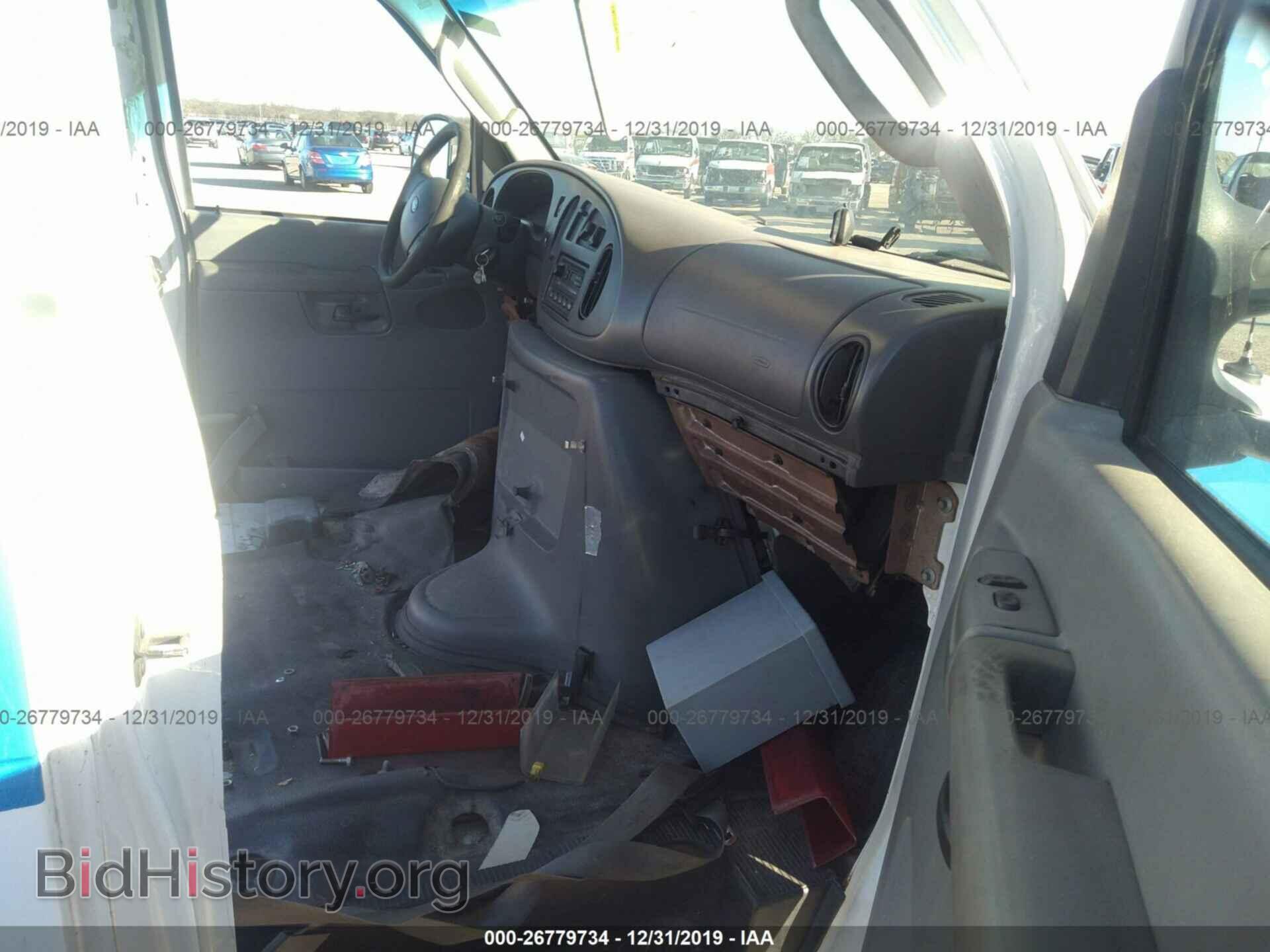 2006 FORD ECONOLINE - VIN: 1FDWE35P86DA49673 - Фото 5