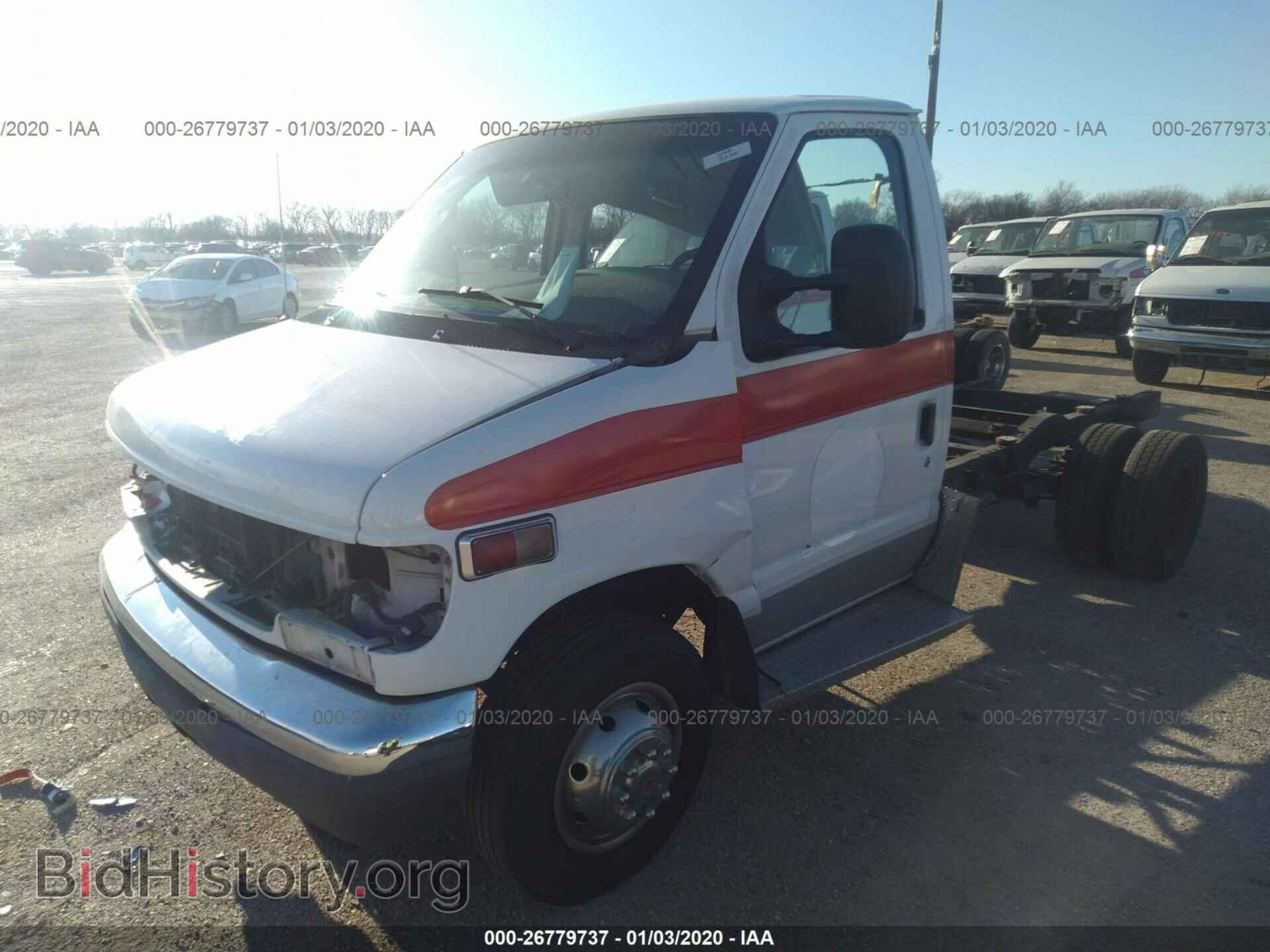 2007 FORD ECONOLINE - VIN: 1FDWE35P47DA58646 - Фото 2