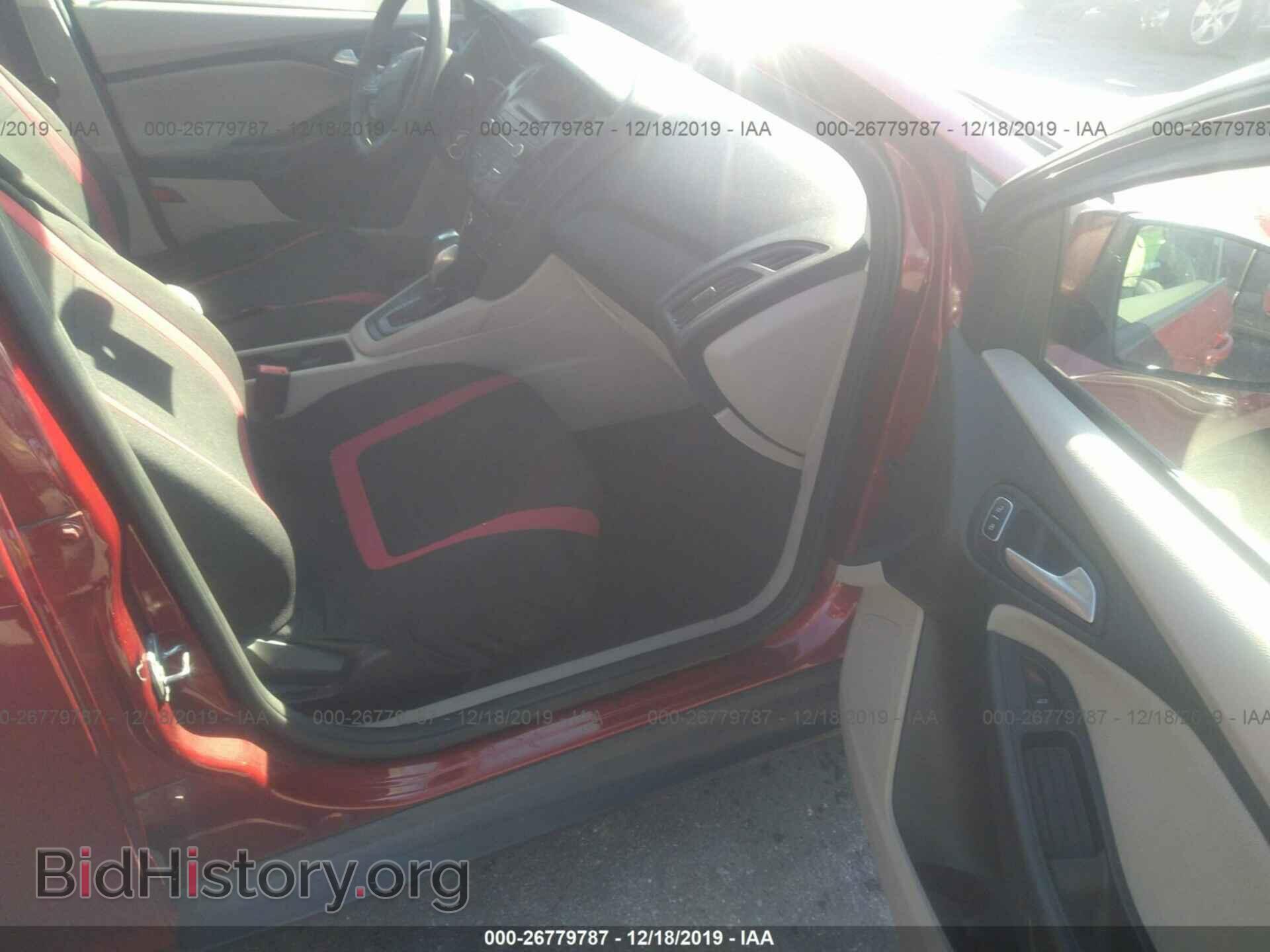 2015 Ford Focus - VIN: 1FADP3F28FL262725 - Фото 5