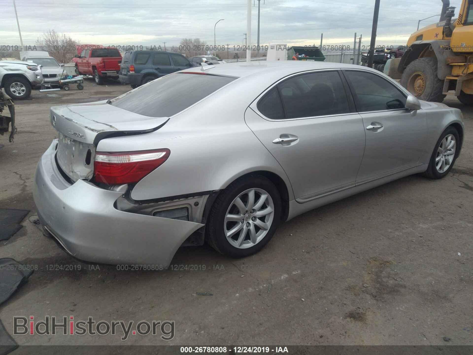 2007 LEXUS LS - VIN: JTHGL46FX75003380 - Photo 4