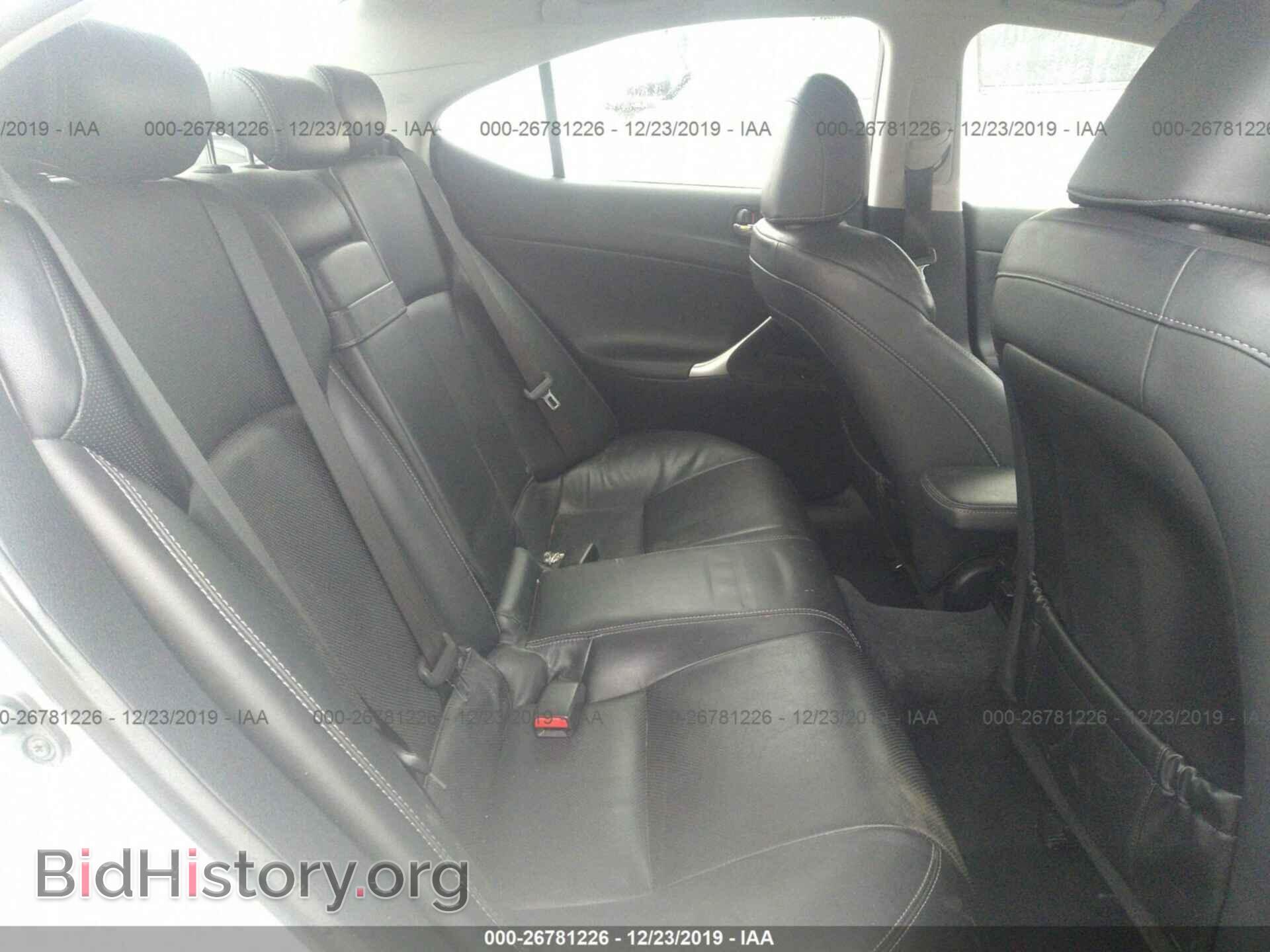 2011 LEXUS IS - VIN: JTHBF5C23B5136838 - Фото 8