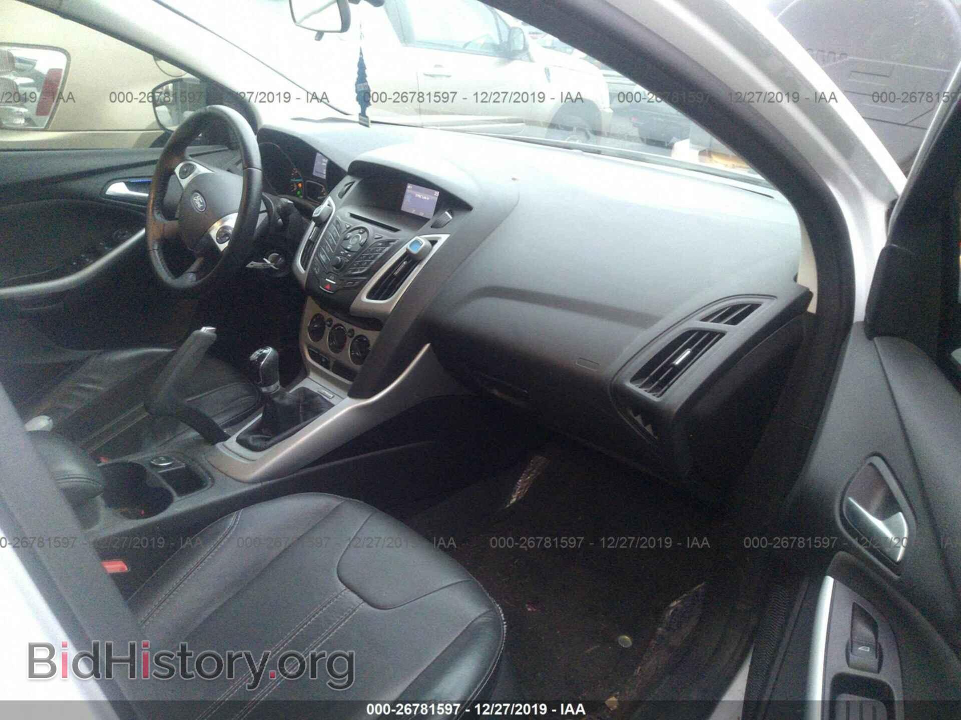 2014 Ford Focus - VIN: 1FADP3F20EL341921 - Photo 5