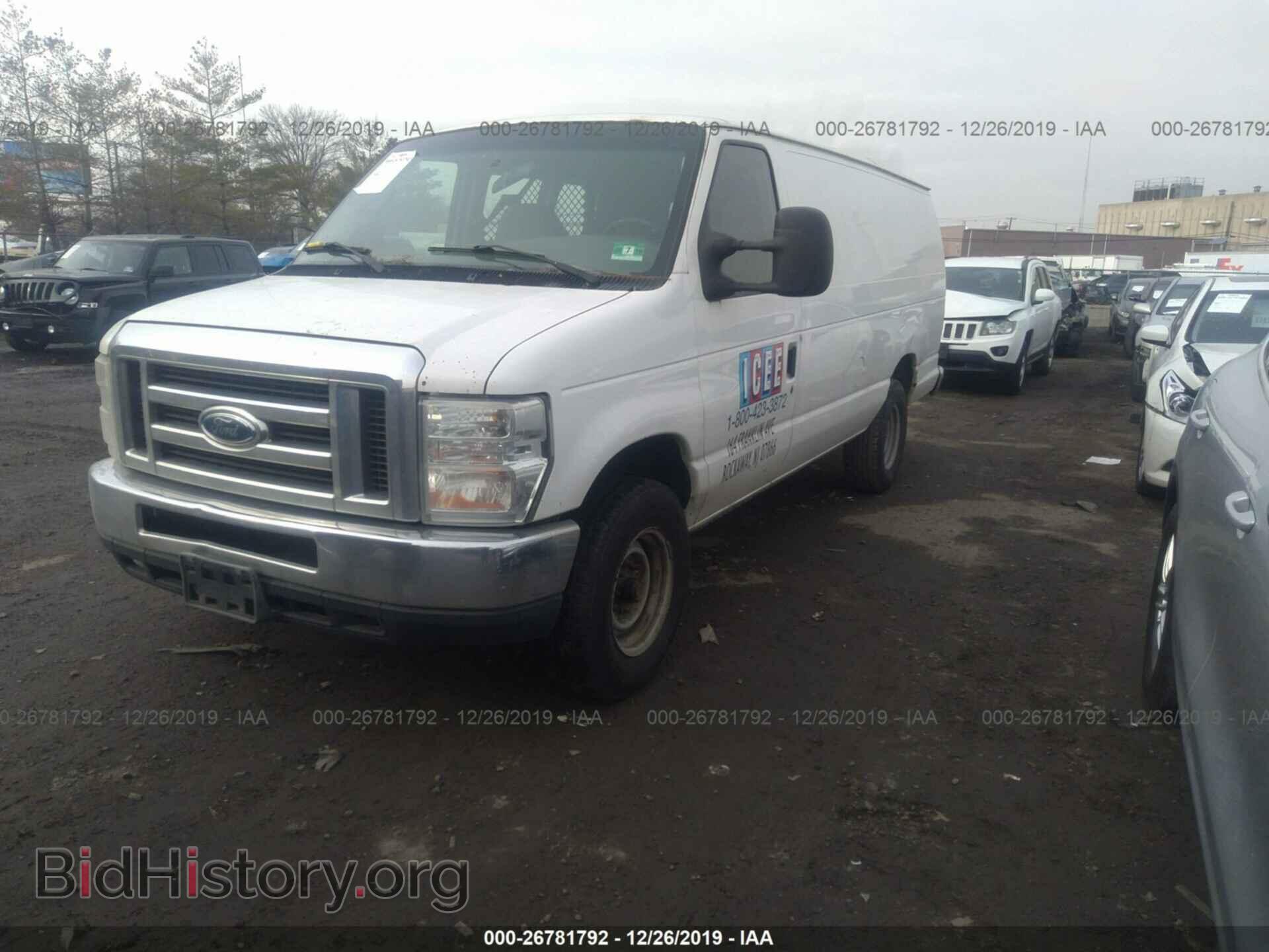 2008 Ford Econoline - VIN: 1FTSS34L88DB45588 - Фото 2