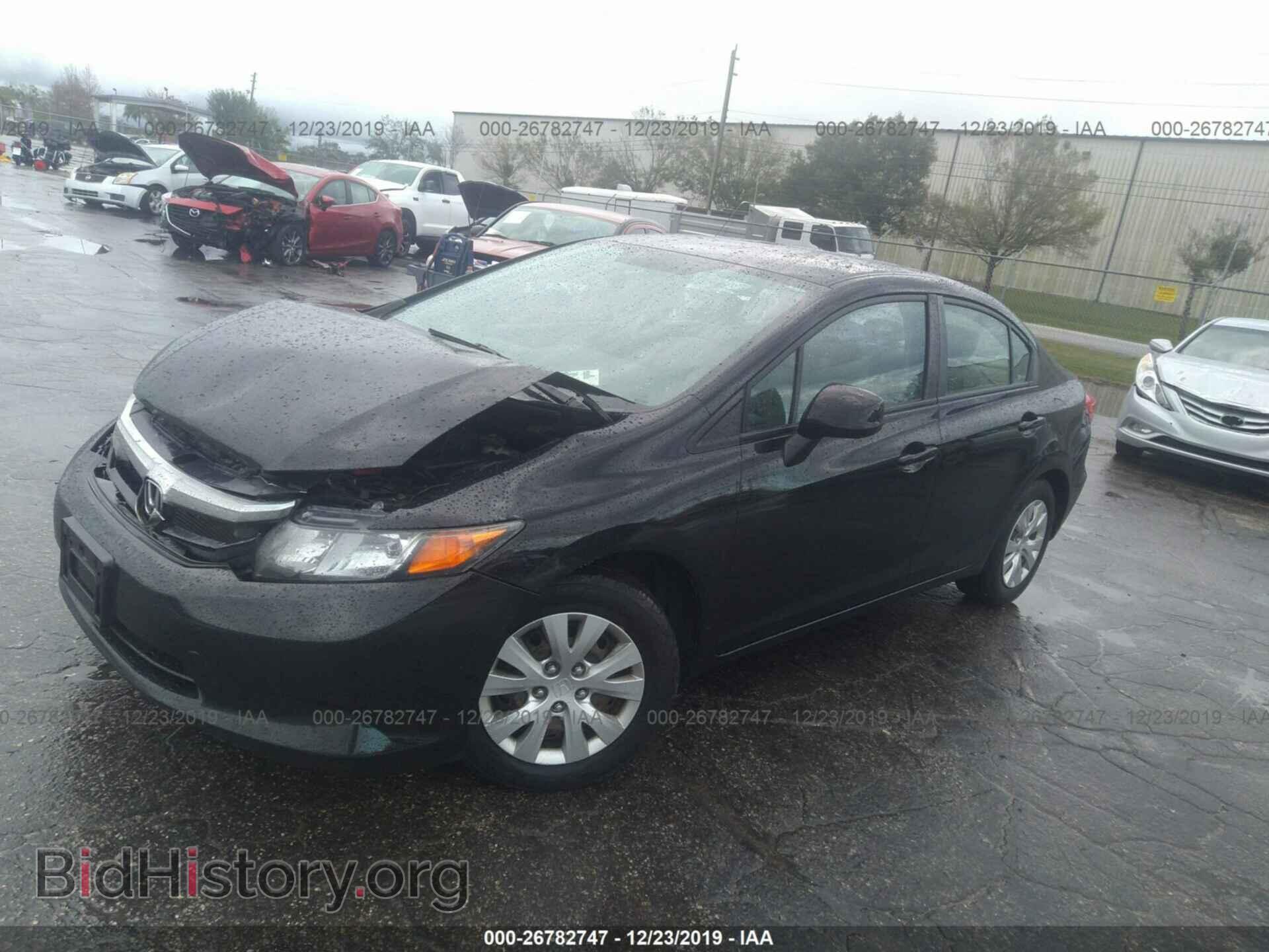 2012 Honda Civic - VIN: 2HGFB2F59CH564136 - Фото 2
