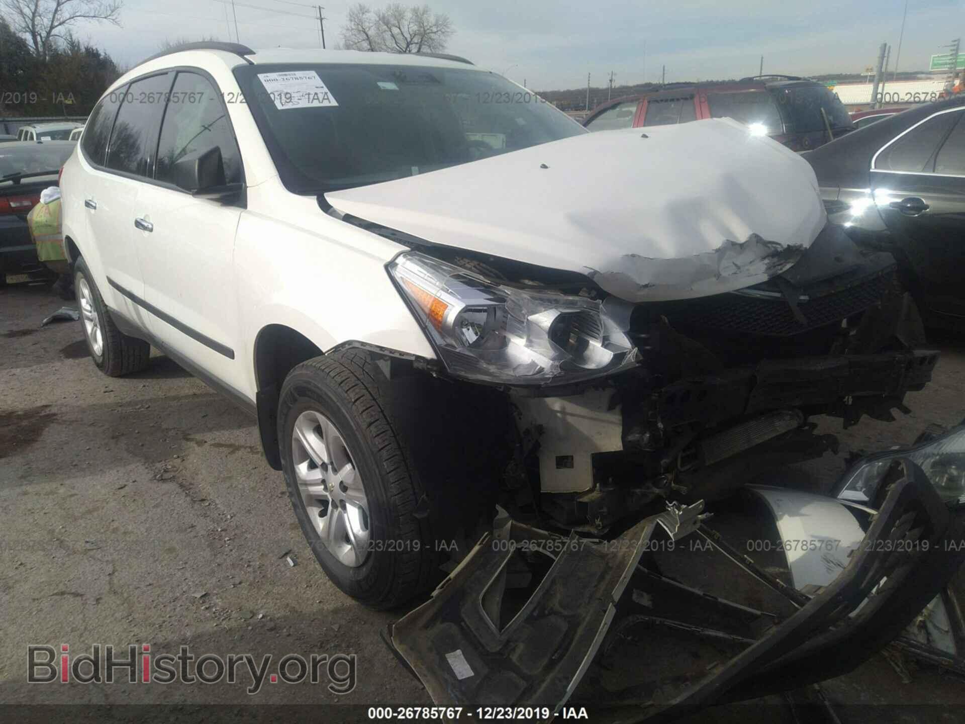 Фотография 1GNKRFED4CJ161213 - CHEVROLET TRAVERSE 2012
