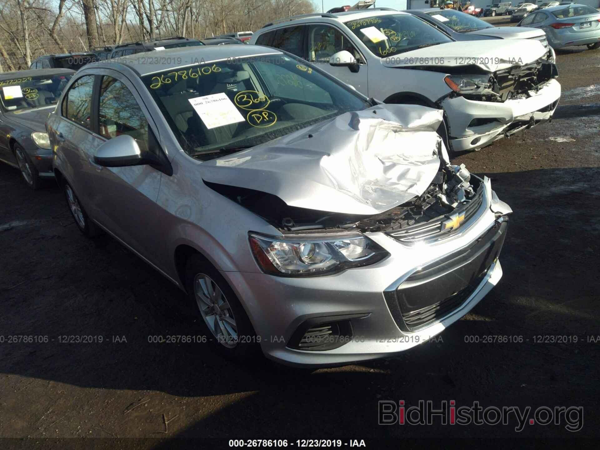 Photo 1G1JD5SH3J4126994 - CHEVROLET SONIC 2018