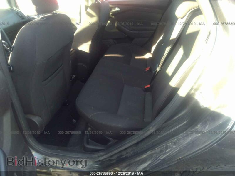 2016 Ford FOCUS (VIN 1FADP3F2XGL359085) — фото 8 из 11