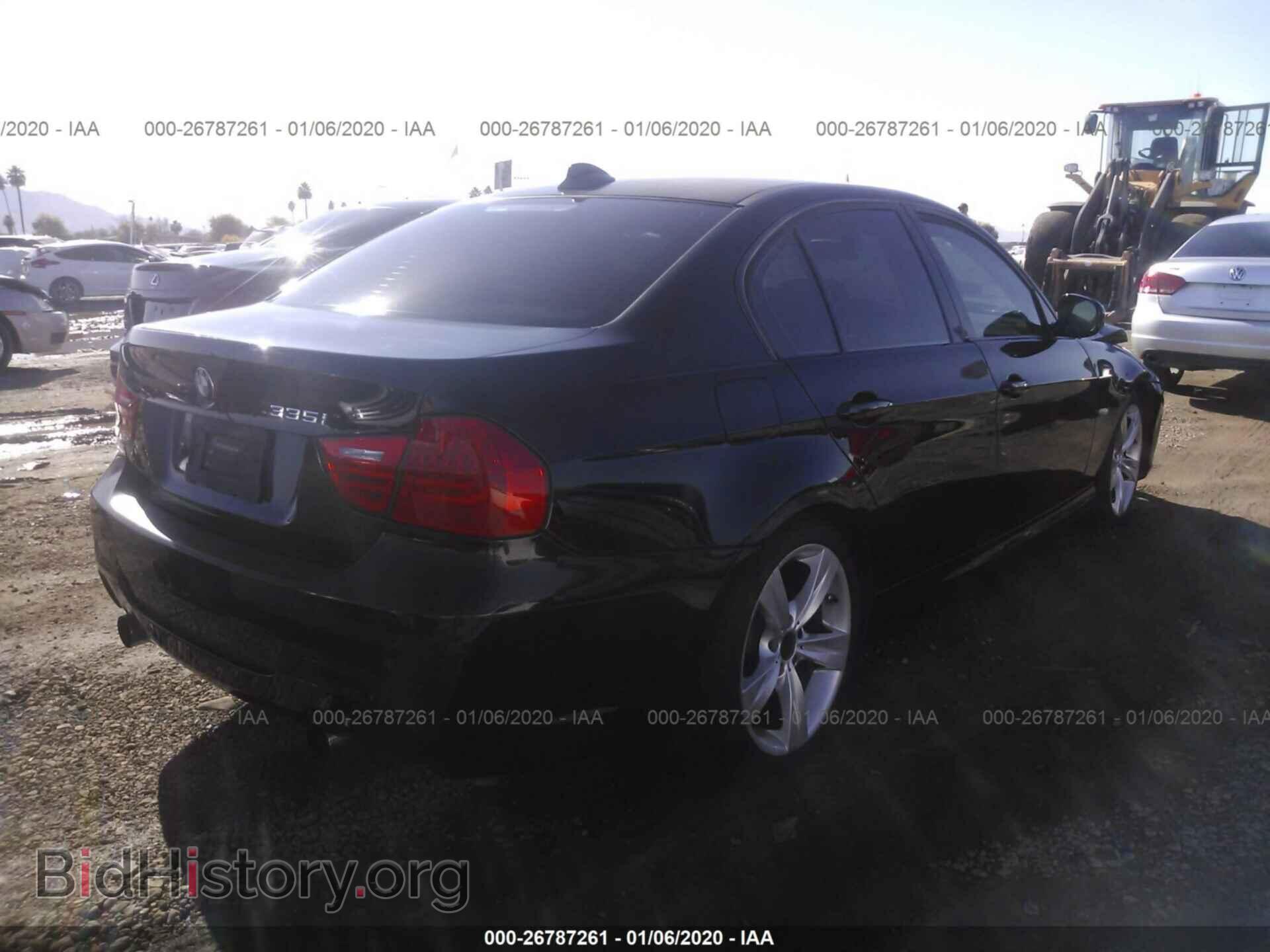2009 BMW 335 - VIN: WBAPM73539E191879 - Фото 4