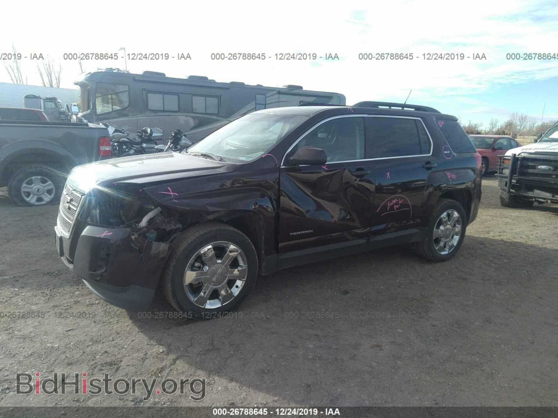 2011 GMC TERRAIN - VIN: 2CTFLVE54B6383586 - Фото 2