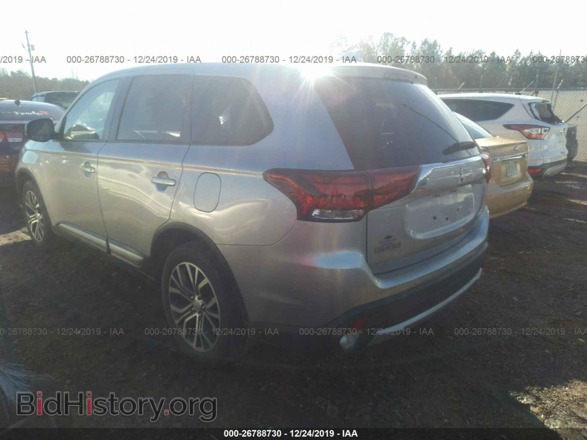 2018 MITSUBISHI OUTLANDER - VIN: JA4AD2A30JJ003614 - Фото 3