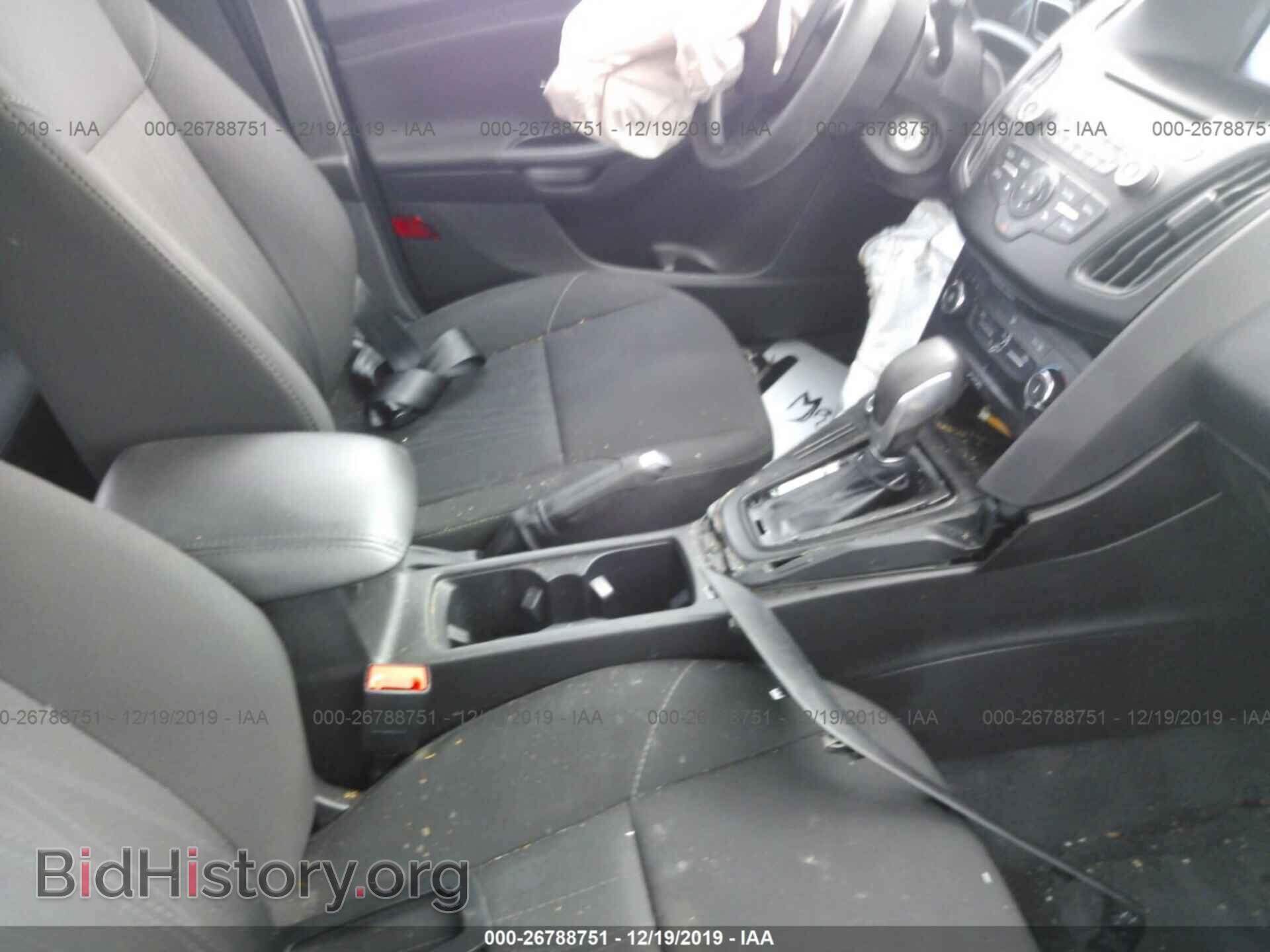2017 FORD FOCUS - VIN: 1FADP3F2XHL206613 - Фото 5