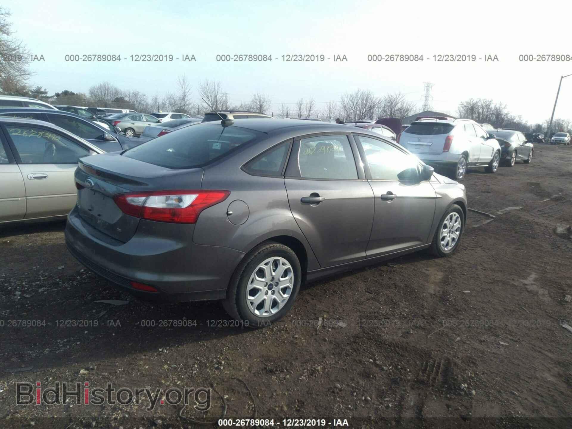 2012 Ford Focus - VIN: 1FAHP3F2XCL353427 - Photo 4