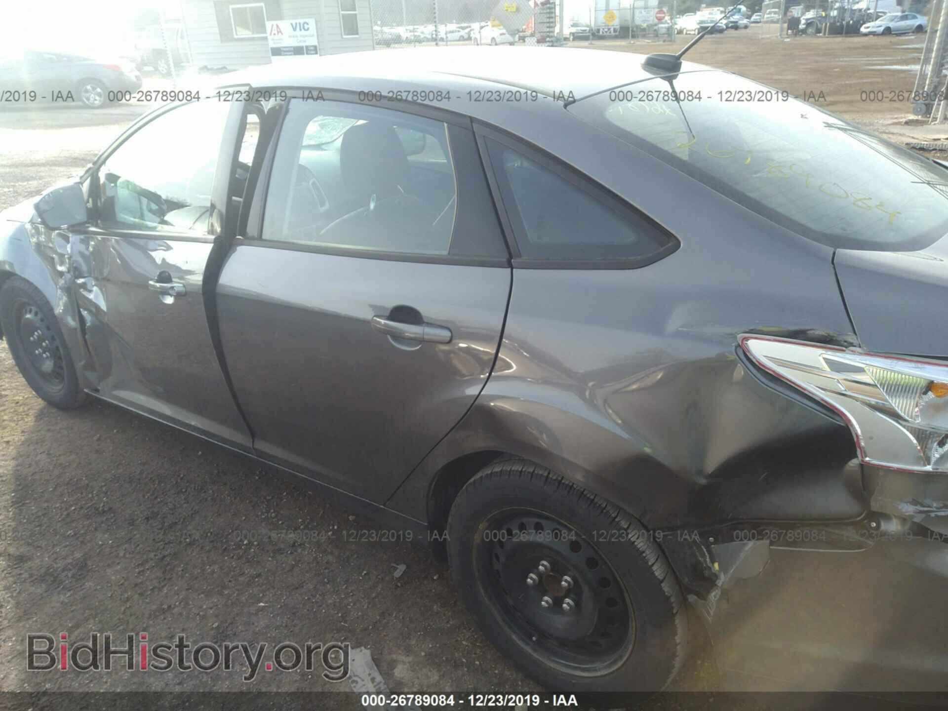 2012 Ford Focus - VIN: 1FAHP3F2XCL353427 - Photo 6