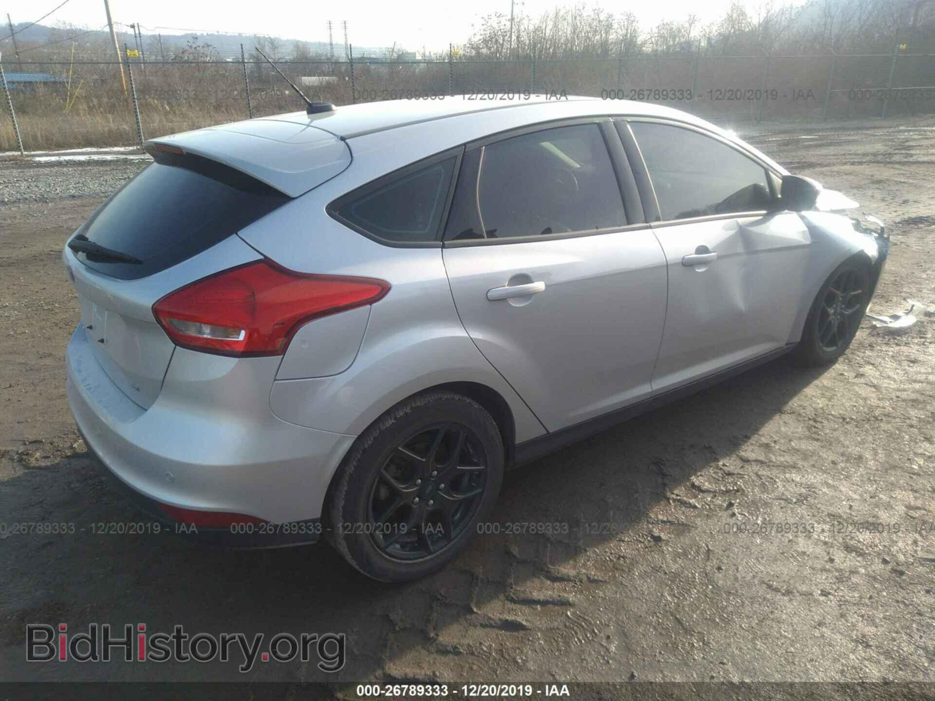 2016 Ford Focus - VIN: 1FADP3K29GL333096 - Фото 4