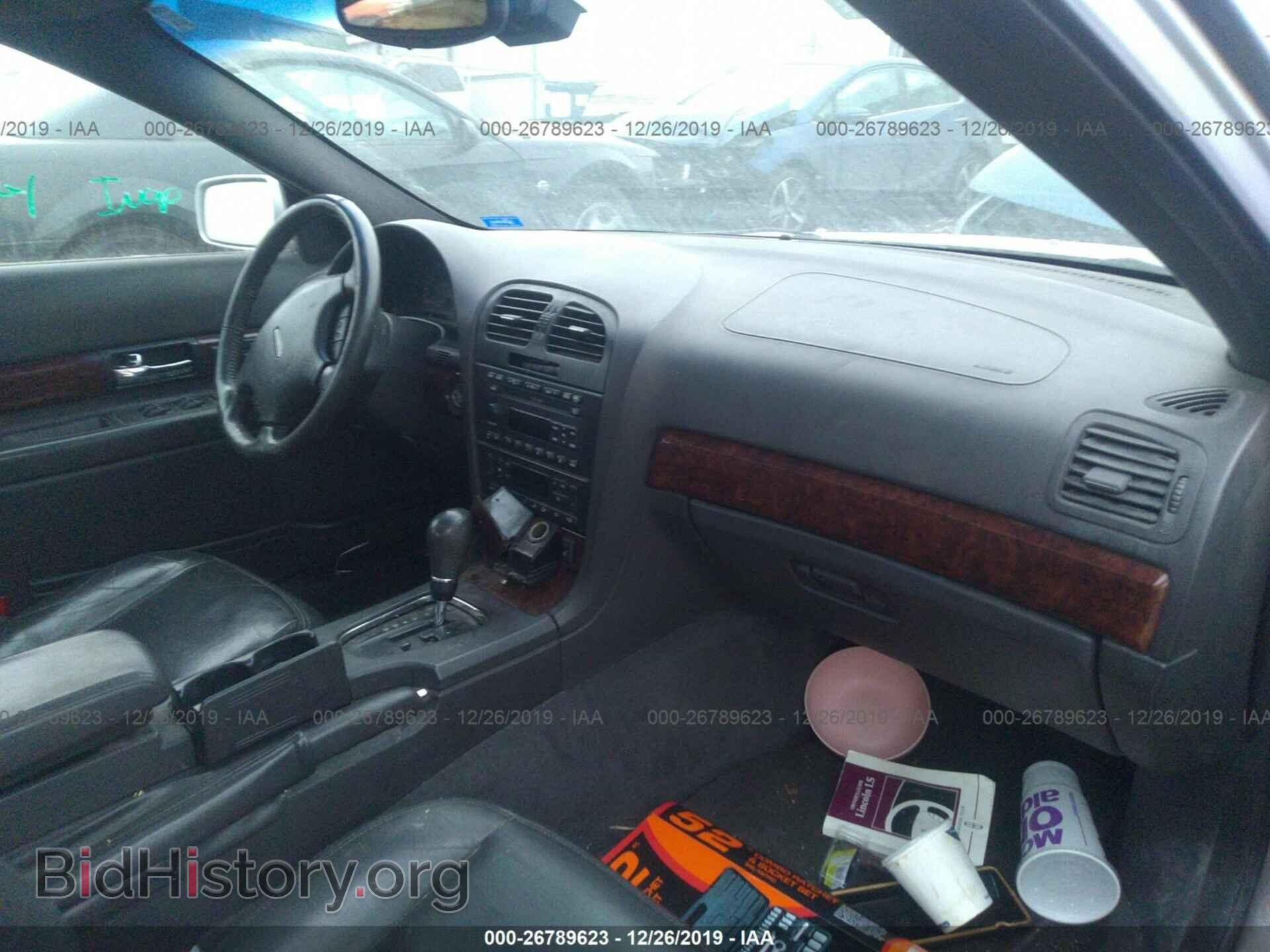 2000 LINCOLN LS - VIN: 1LNHM87A4YY921490 - Photo 5