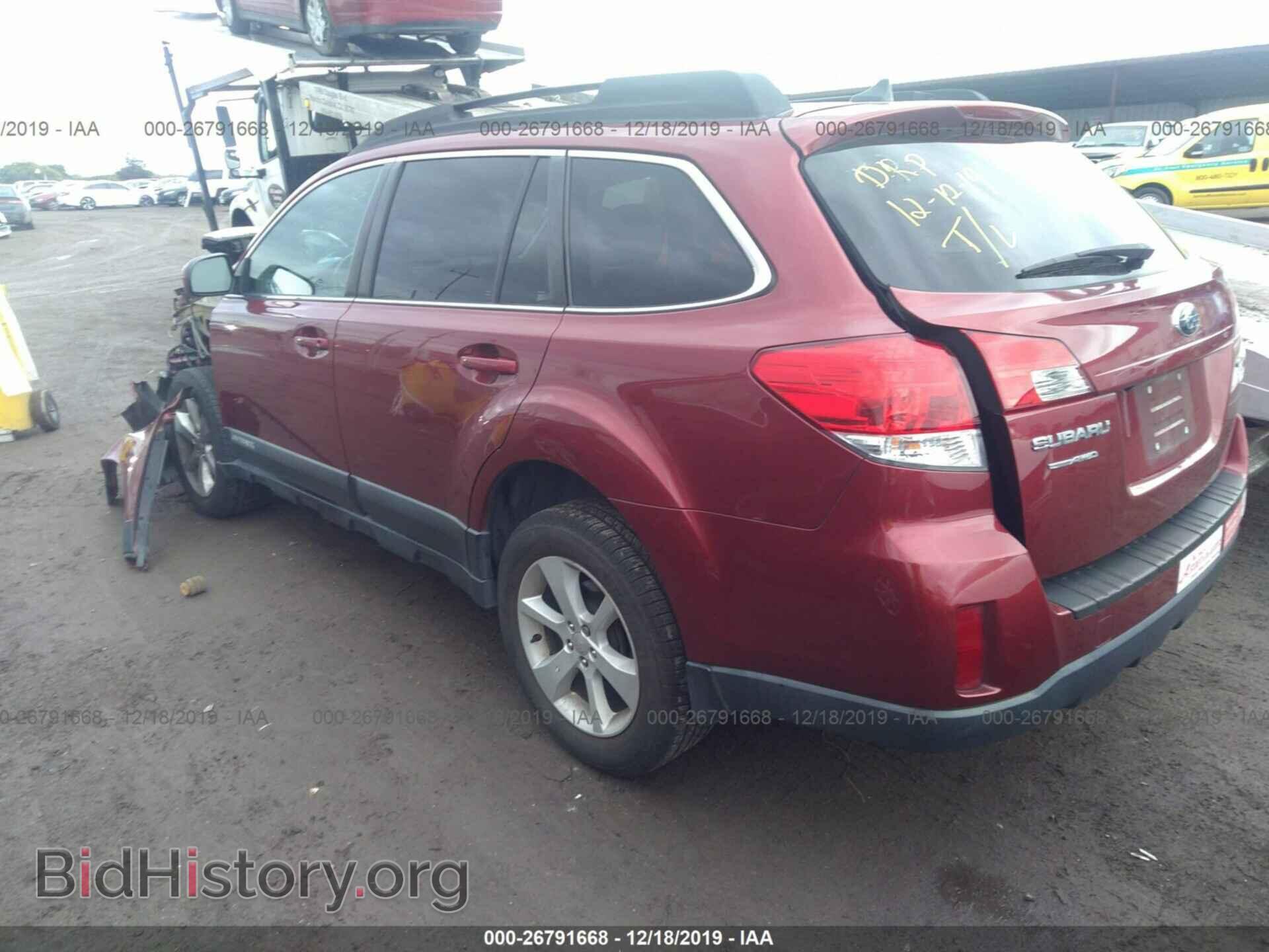2014 Subaru Outback - VIN: 4S4BRBDC5E3314310 - Фото 3