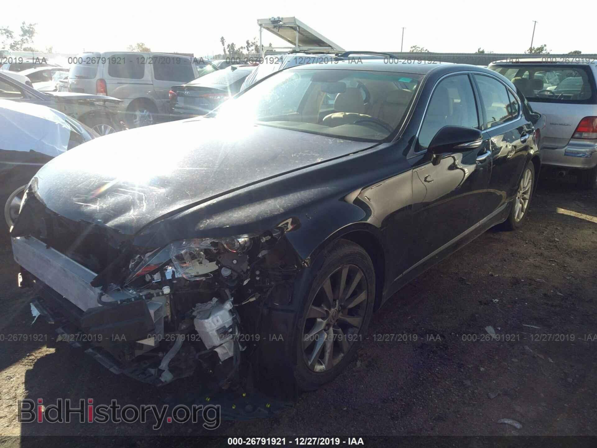 2010 LEXUS LS - VIN: JTHBL5EF3A5097675 - Фото 2