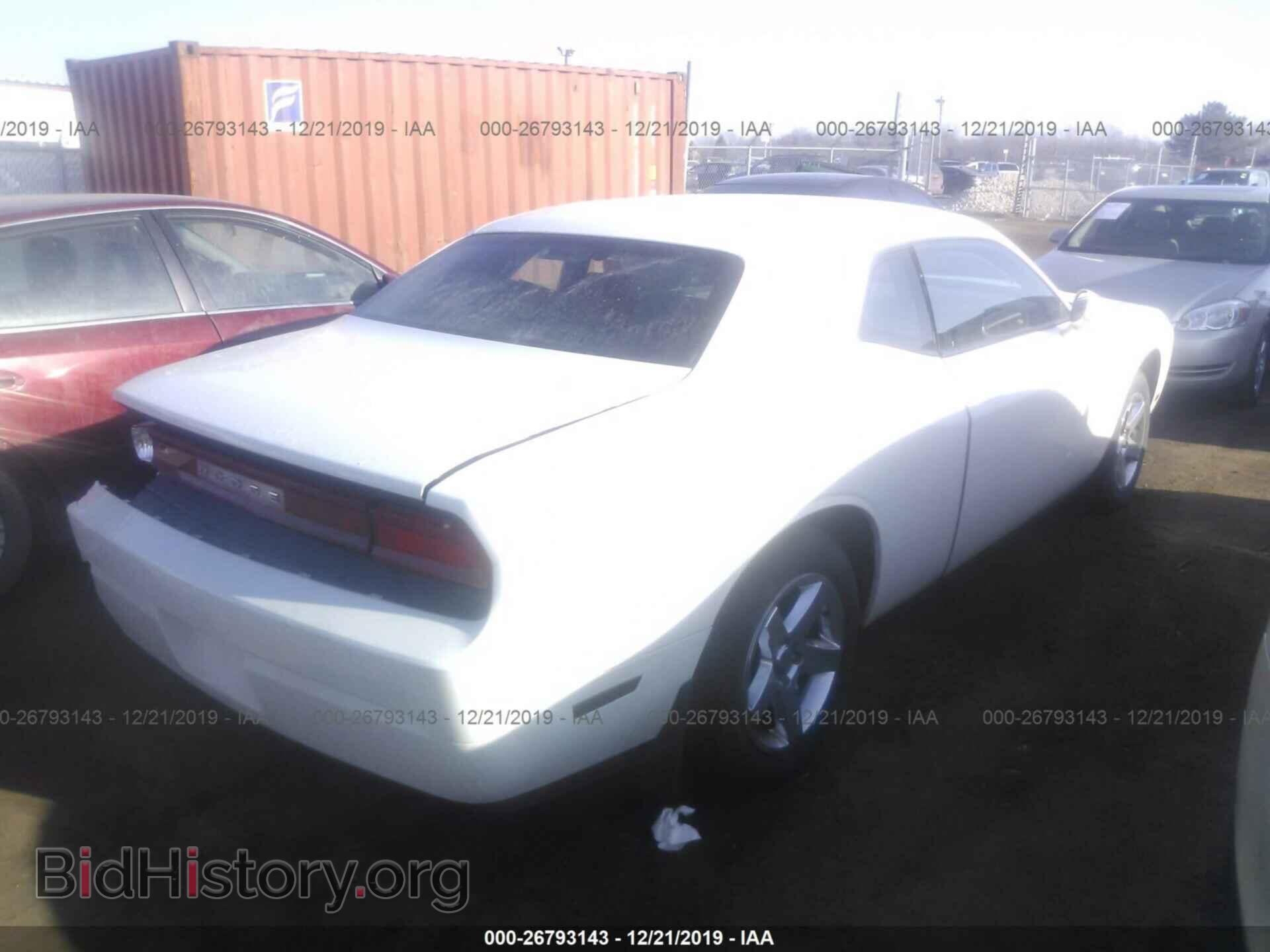 2010 DODGE CHALLENGER - VIN: 2B3CJ4DV3AH173078 - Photo 4