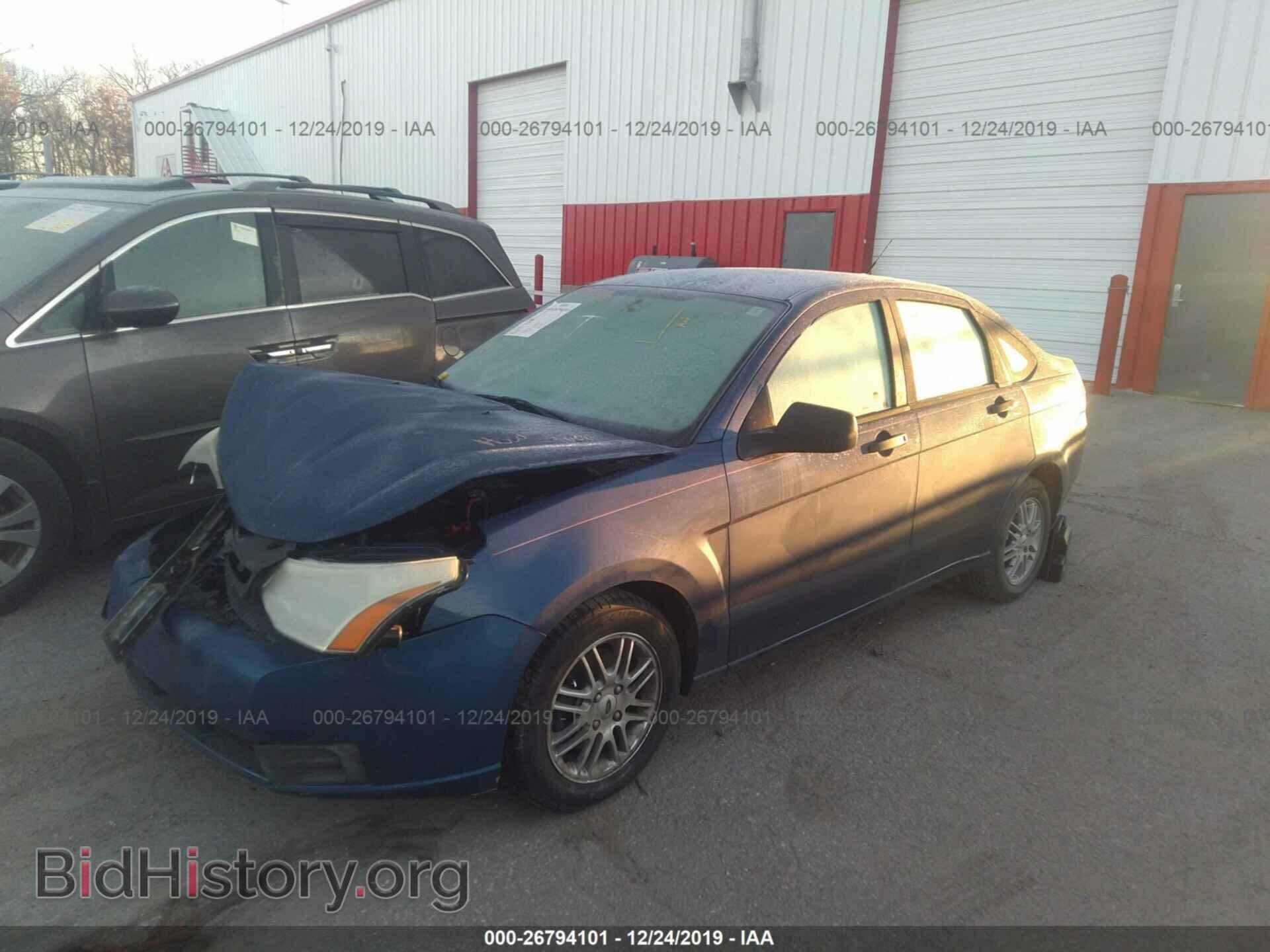 2009 FORD FOCUS - VIN: 1FAHP35N89W227702 - Photo 2
