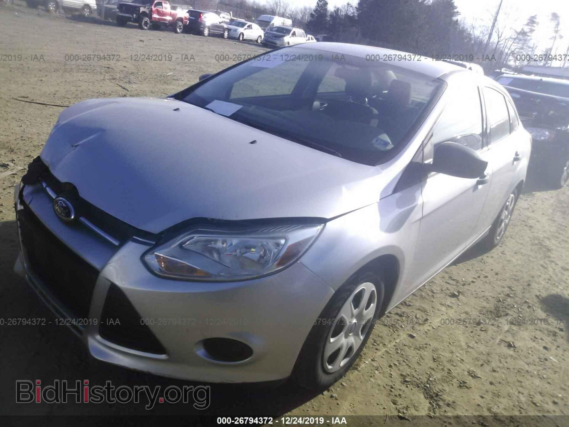 2014 FORD FOCUS - VIN: 1FADP3E23EL173631 - Фото 2