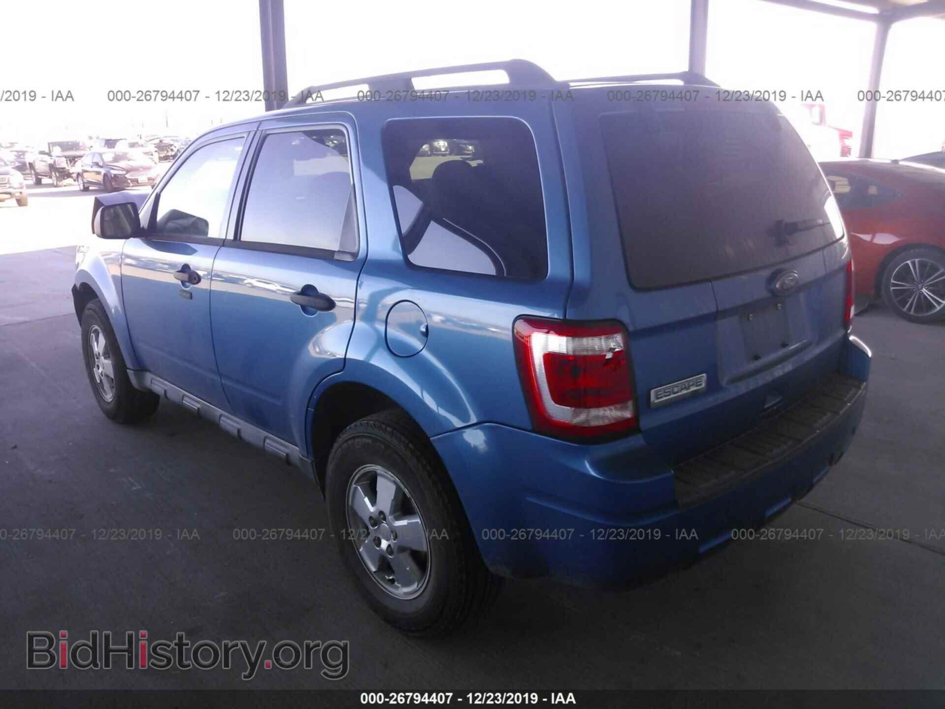 2011 FORD ESCAPE - VIN: 1FMCU0D7XBKA33485 - Фото 3