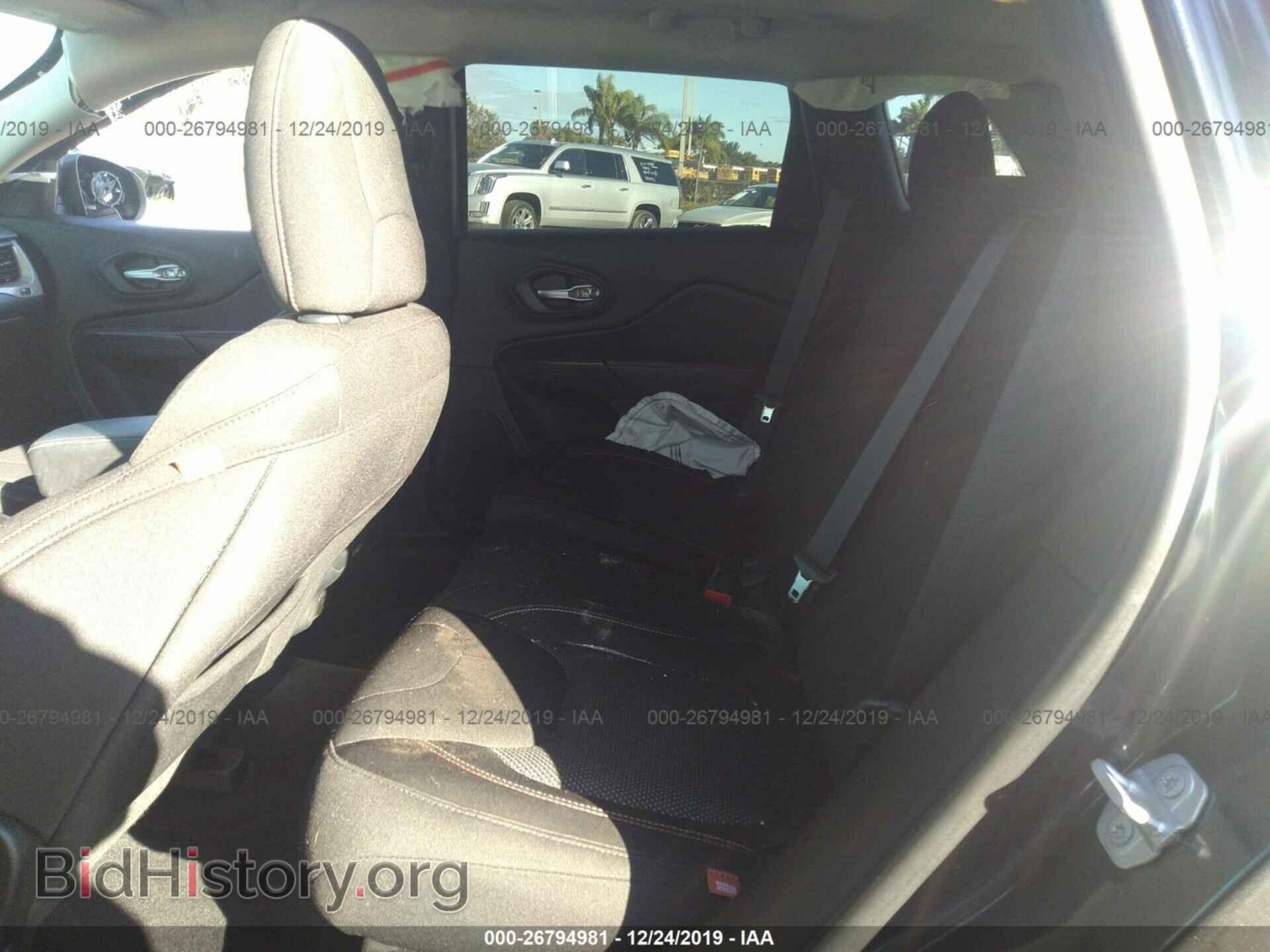 2016 JEEP CHEROKEE - VIN: 1C4PJLCB5GW356560 - Фото 8