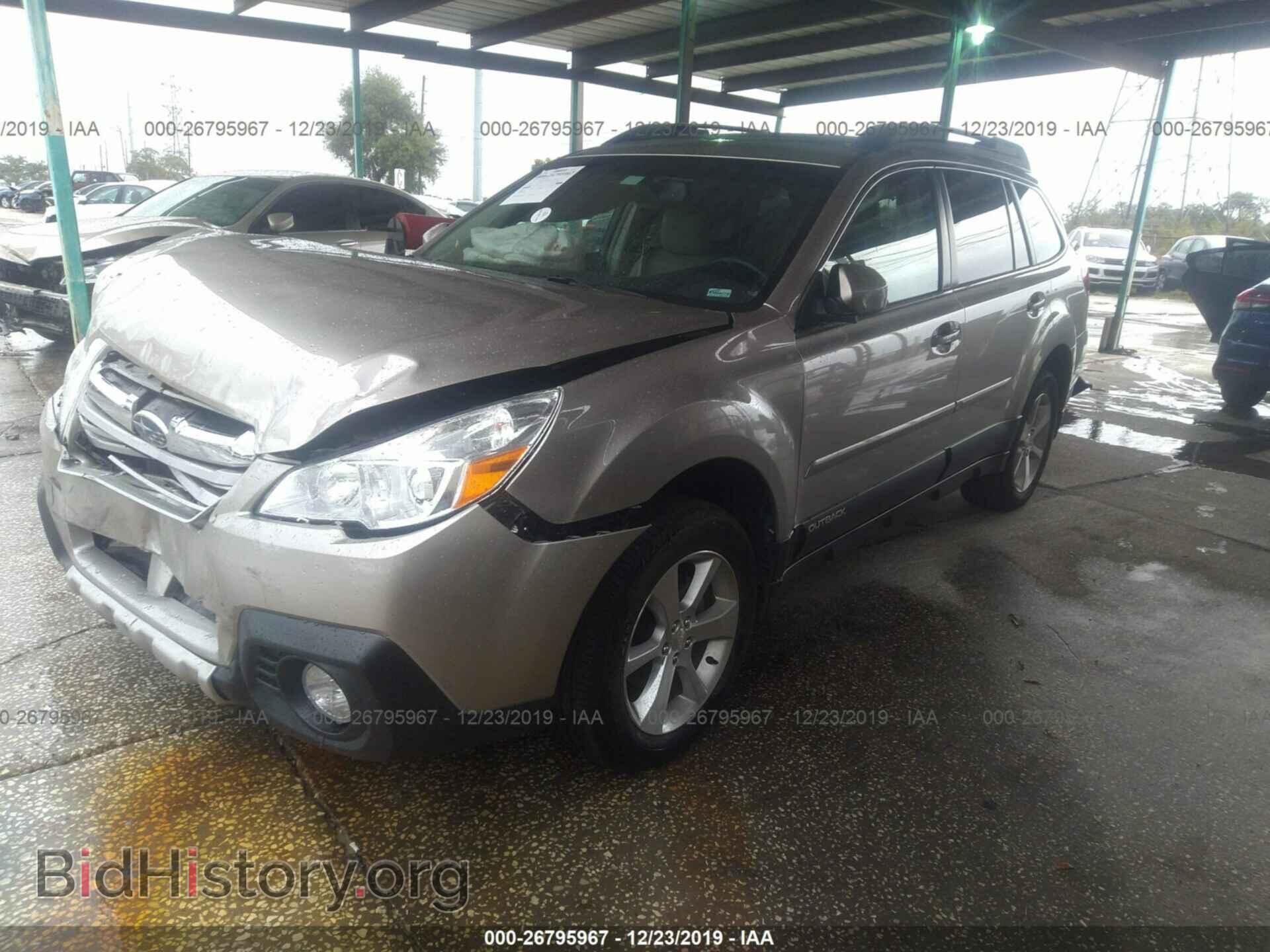 2014 Subaru Outback - VIN: 4S4BRBLC3E3221772 - Фото 2