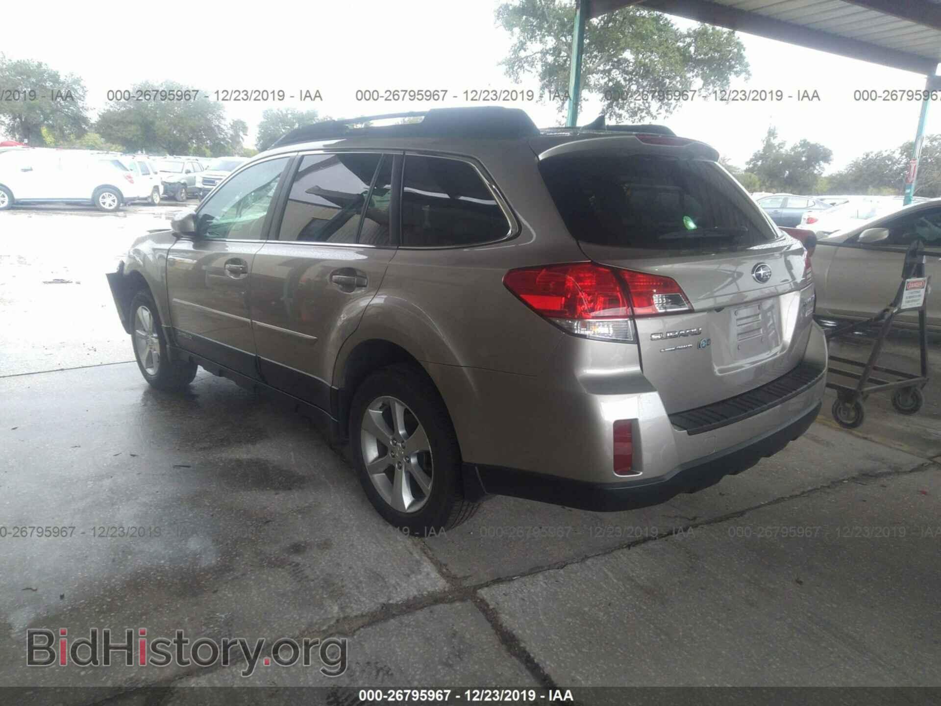 2014 Subaru Outback - VIN: 4S4BRBLC3E3221772 - Фото 3