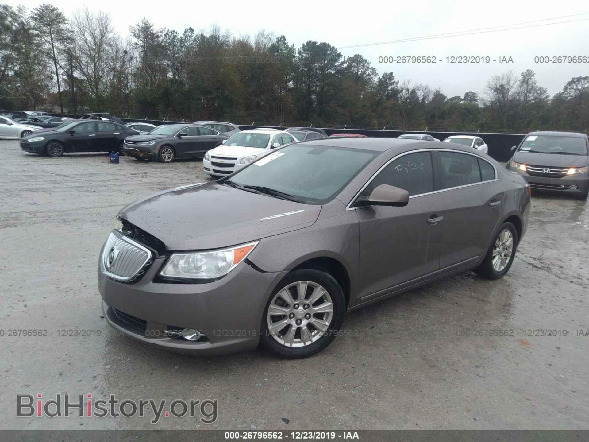 2011 BUICK LACROSSE - VIN: 1G4GA5EC1BF244117 - Фото 2