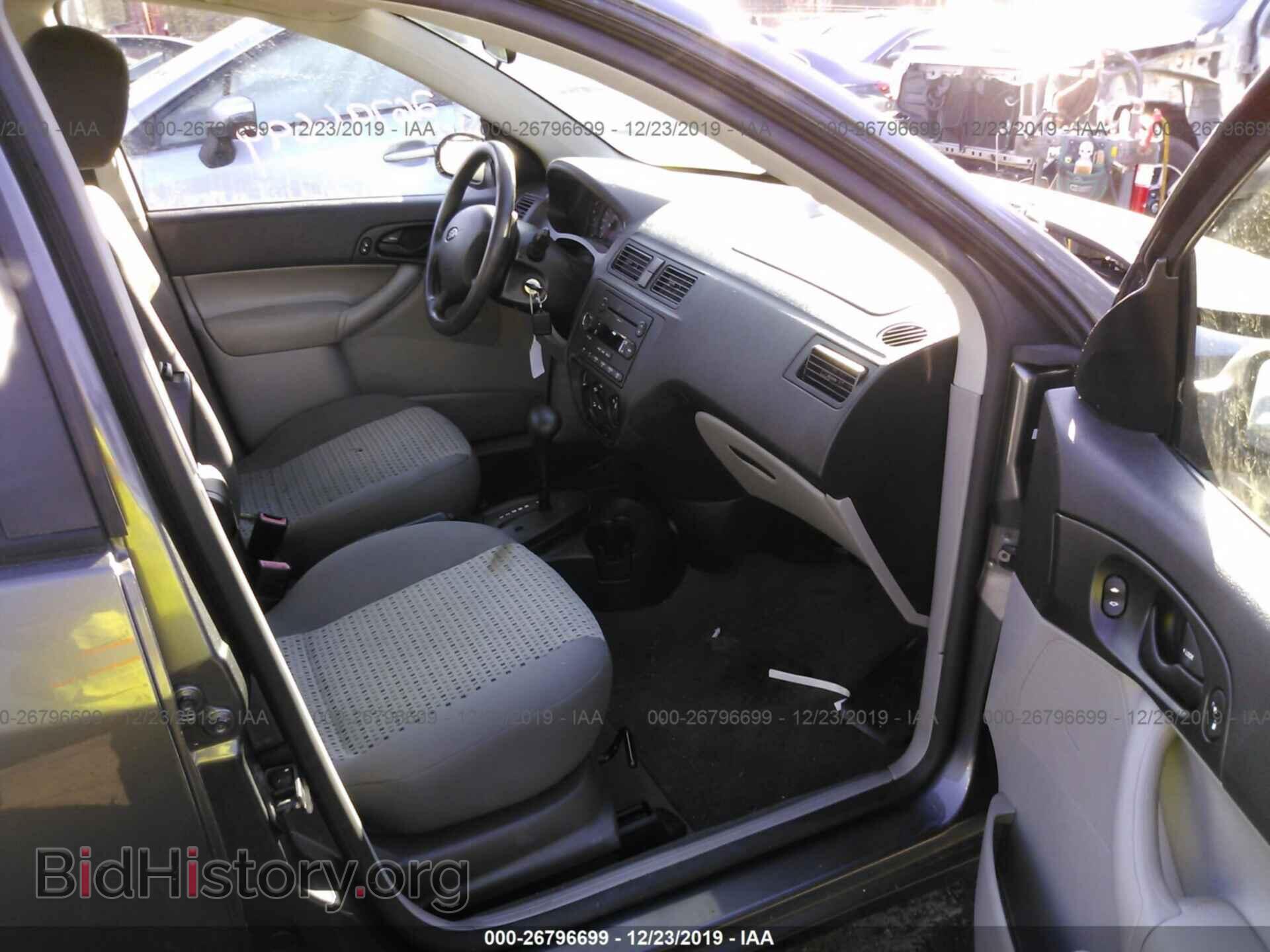 2006 FORD FOCUS - VIN: 1FAFP34N06W148643 - Фото 5