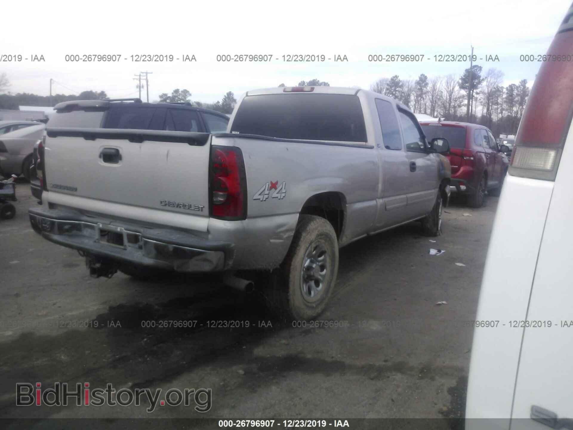 2005 CHEVROLET SILVERADO - VIN: 1GCEK19B95E291831 - Фото 3