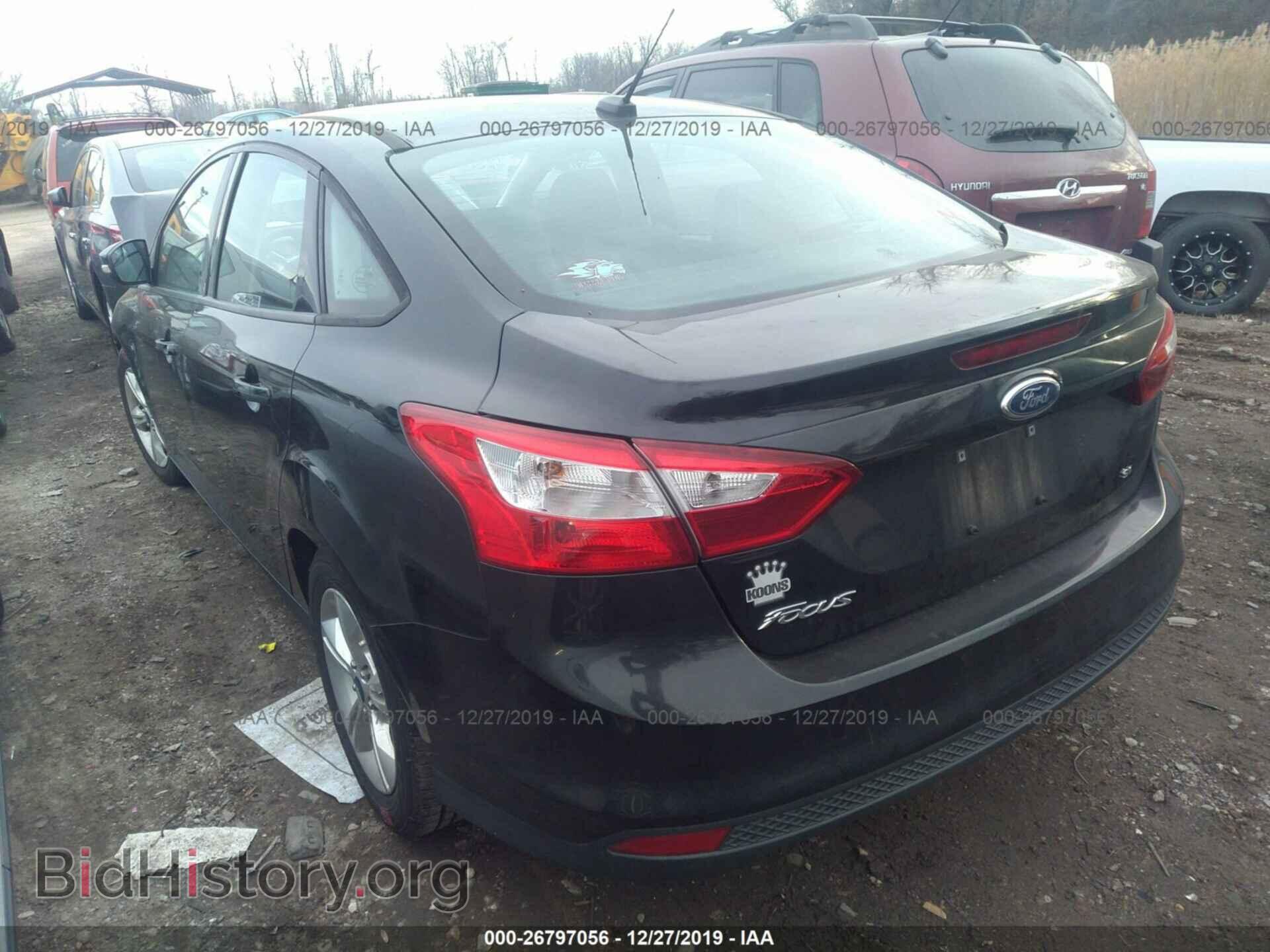 2014 Ford Focus - VIN: 1FADP3F24EL379054 - Фото 3