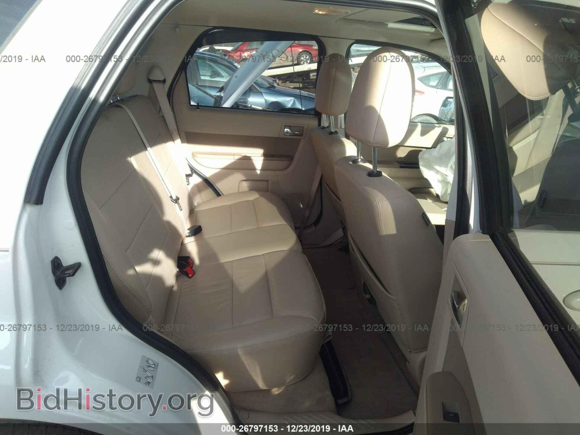 2011 FORD ESCAPE - VIN: 1FMCU0E72BKC37390 - Photo 8