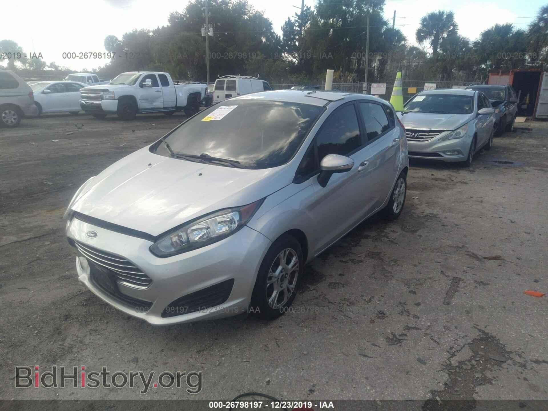 2015 FORD FIESTA - VIN: 3FADP4EJ1FM132671 - Фото 2