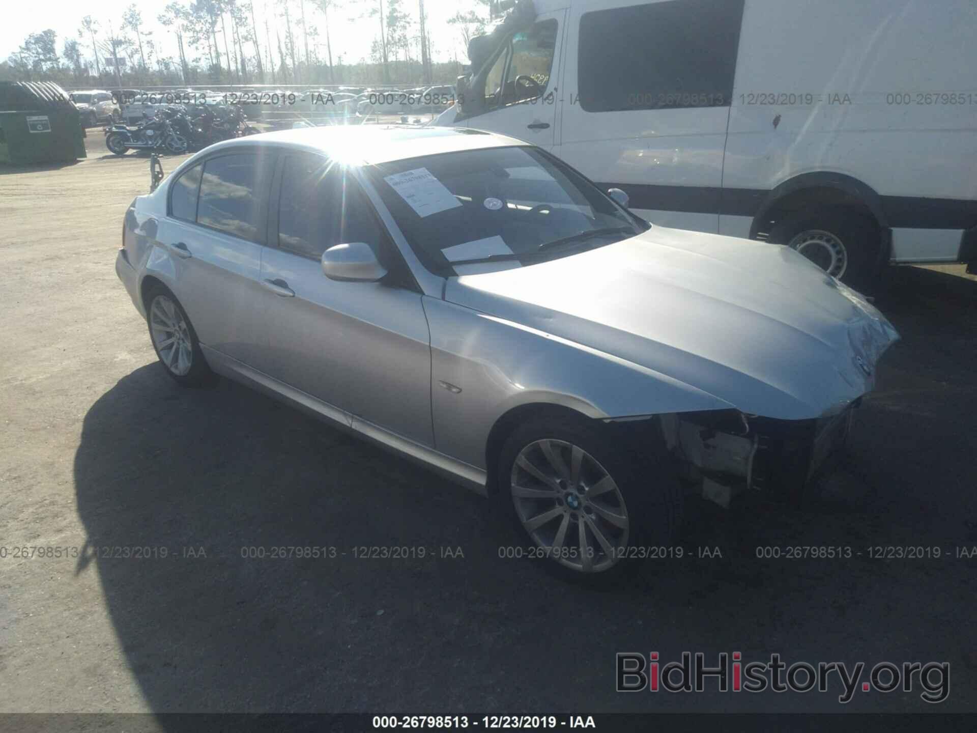 Photo WBAPH7C55BE676888 - BMW 328 2011