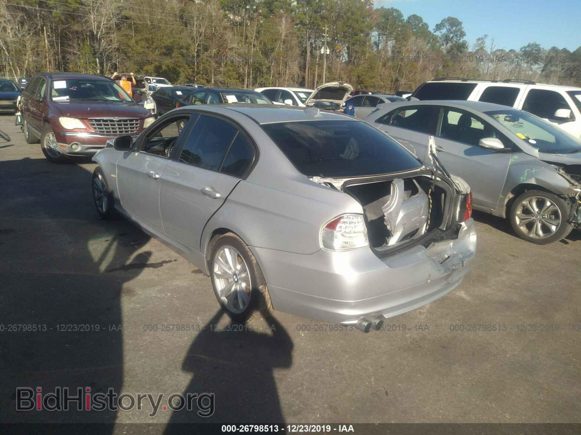 2011 BMW 328 - VIN: WBAPH7C55BE676888 - Фото 3
