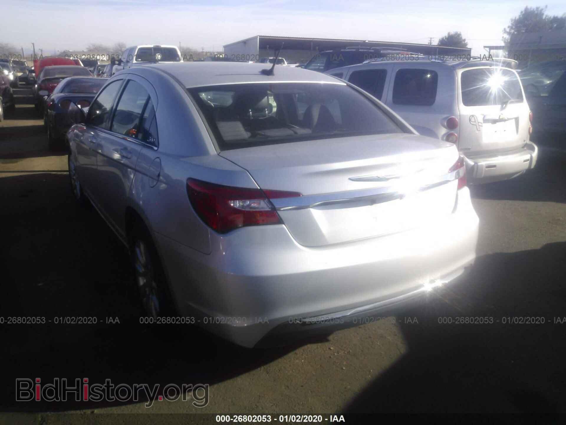 2012 CHRYSLER 200 - VIN: 1C3CCBAB6CN223980 - Фото 3