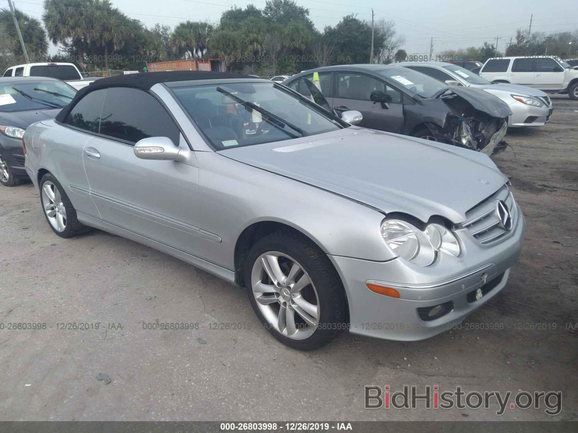 Photo WDBTK56F87F216202 - MERCEDES-BENZ CLK 2007