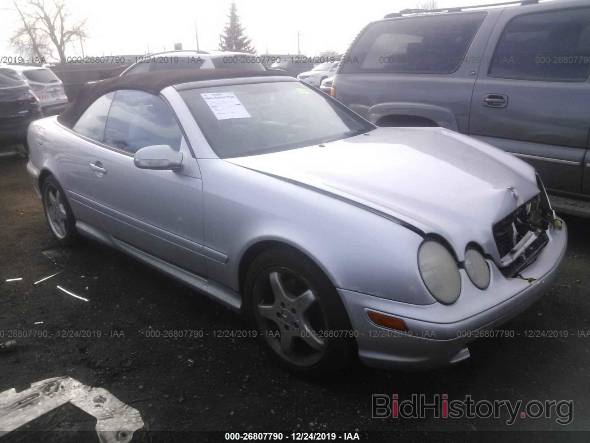 Photo WDBLK70G22T129208 - MERCEDES-BENZ CLK 2002