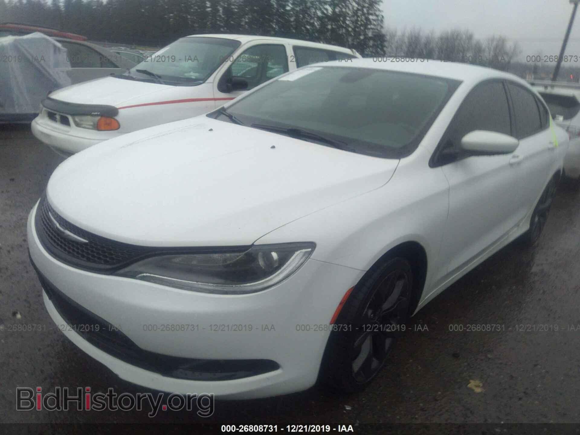 2016 CHRYSLER 200 - VIN: 1C3CCCBB3GN113849 - Фото 2
