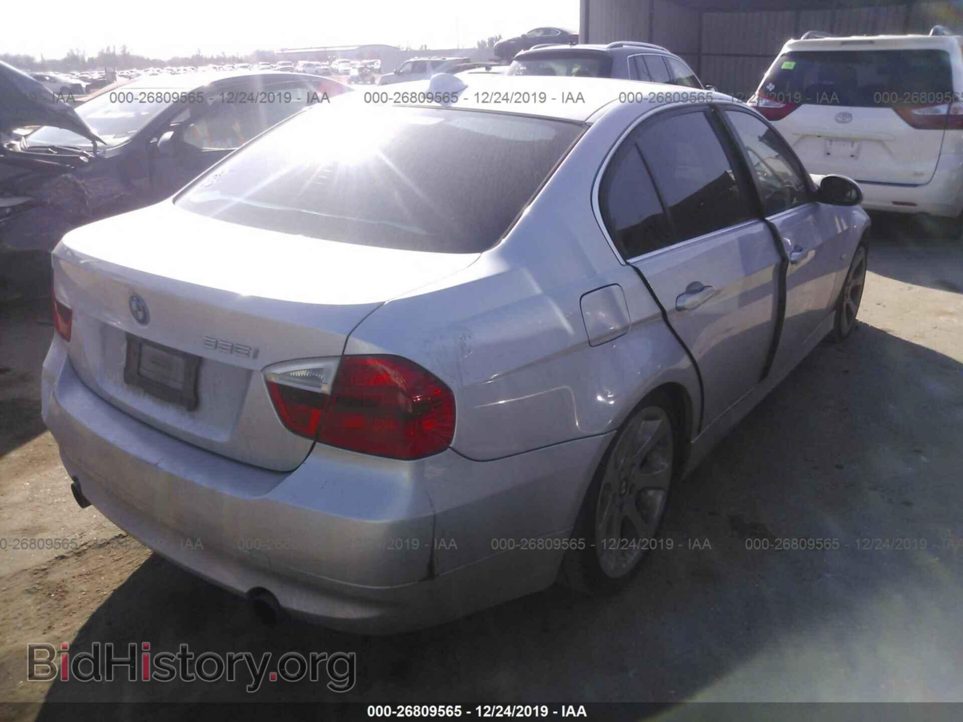 2007 BMW 335 - VIN: WBAVB73517KY60372 - Фото 4