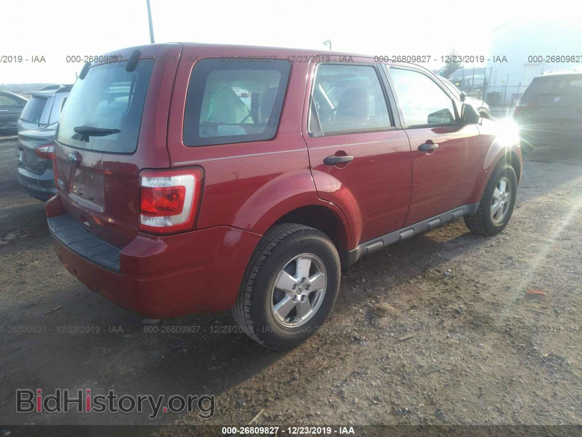 2011 FORD ESCAPE - VIN: 1FMCU0C74BKA12763 - Photo 4