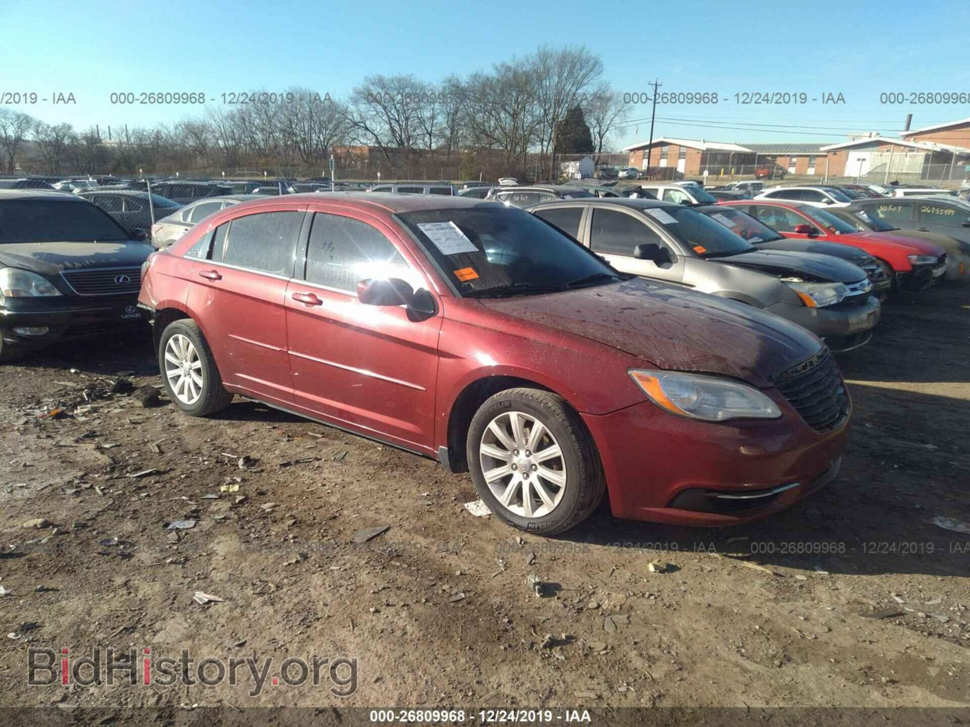 Photo 1C3CCBBG4DN704371 - CHRYSLER 200 2013