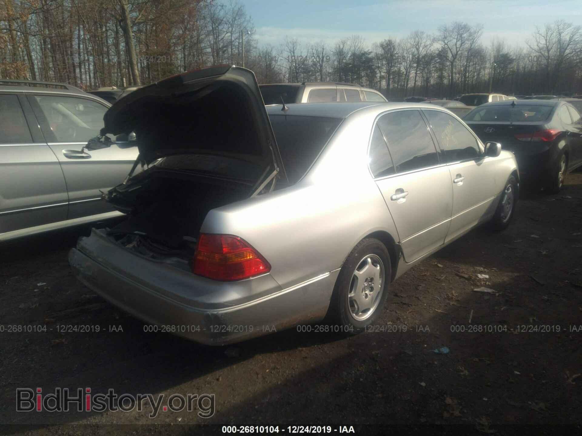 2002 LEXUS LS - VIN: JTHBN30F520089209 - Photo 4